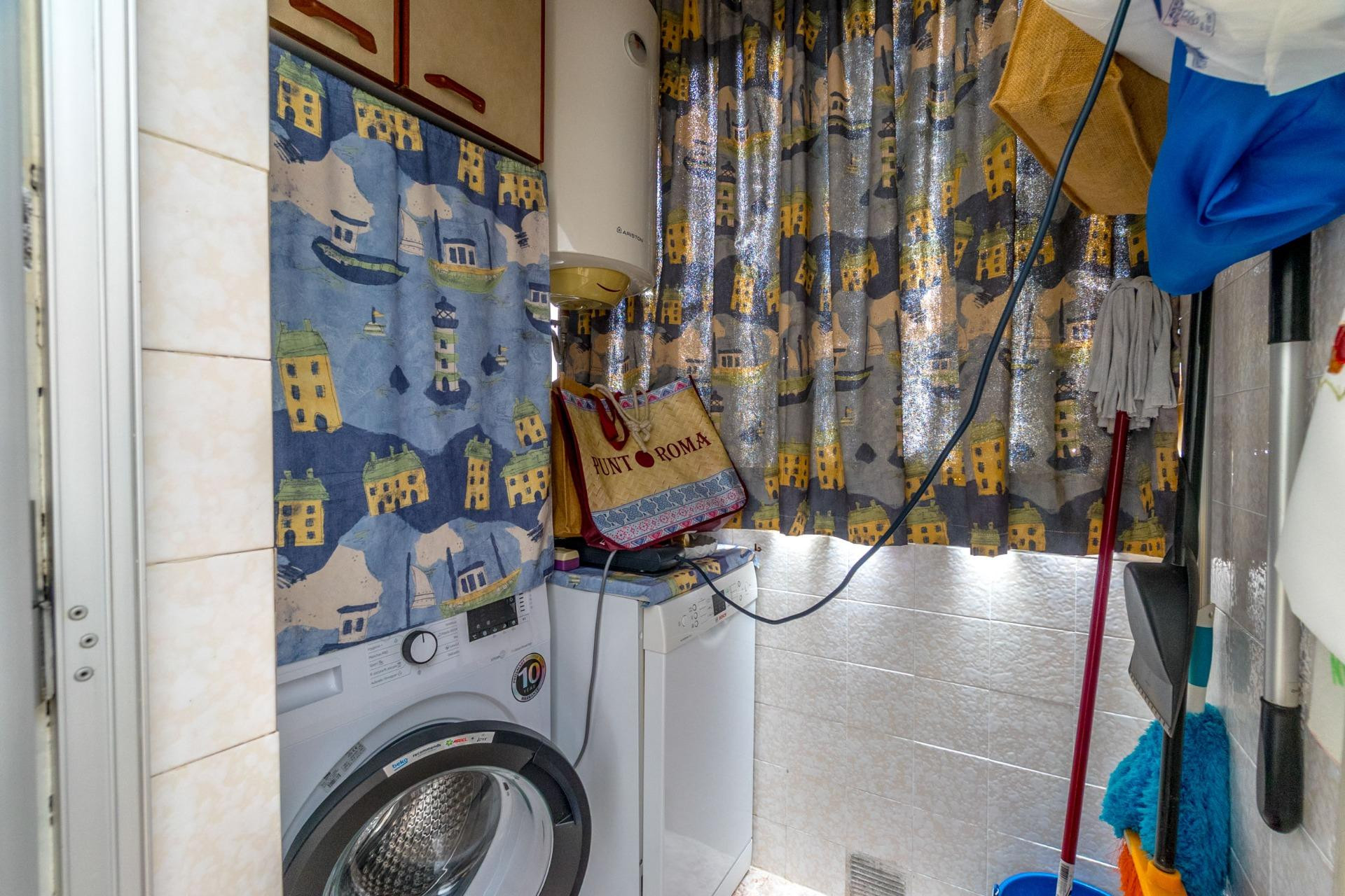 Herverkoop - 1. Appartement / flat - Torrevieja - Costa Blanca Zuid