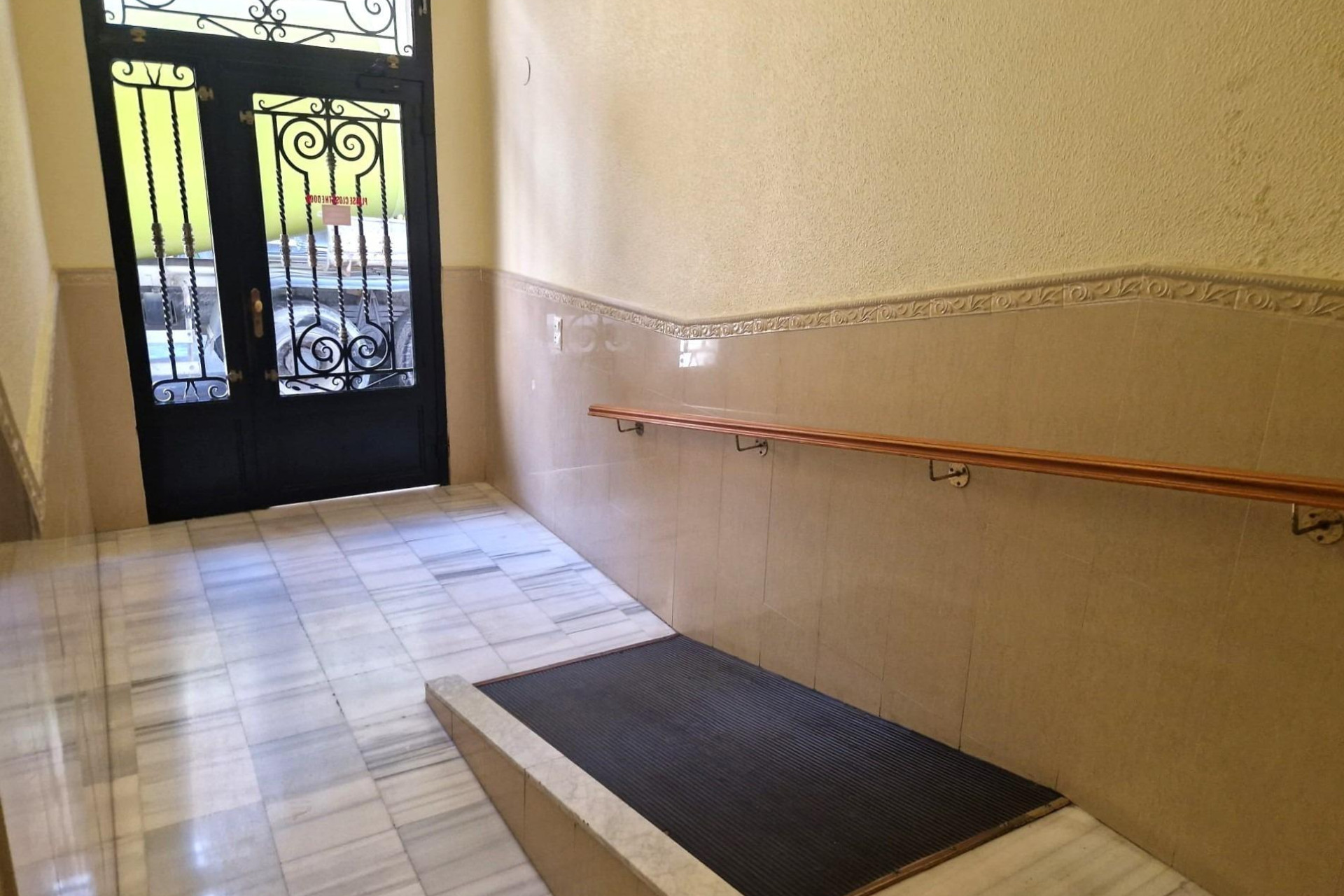 Herverkoop - 1. Appartement / flat - Torrevieja - Costa Blanca Zuid