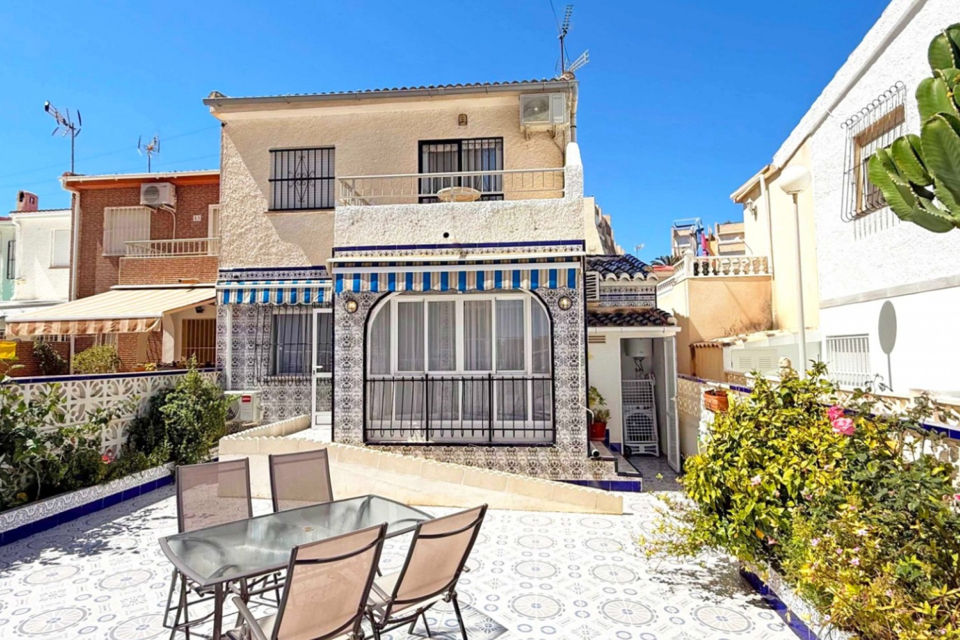 Herverkoop - 1. Appartement / flat - Torrevieja - Costa Blanca Zuid