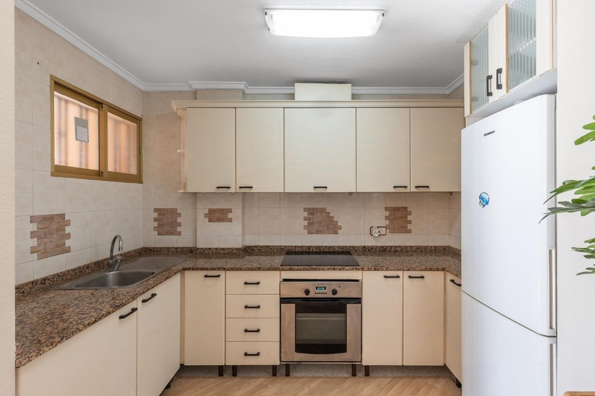 Herverkoop - 1. Appartement / flat - Torrevieja - Costa Blanca Zuid