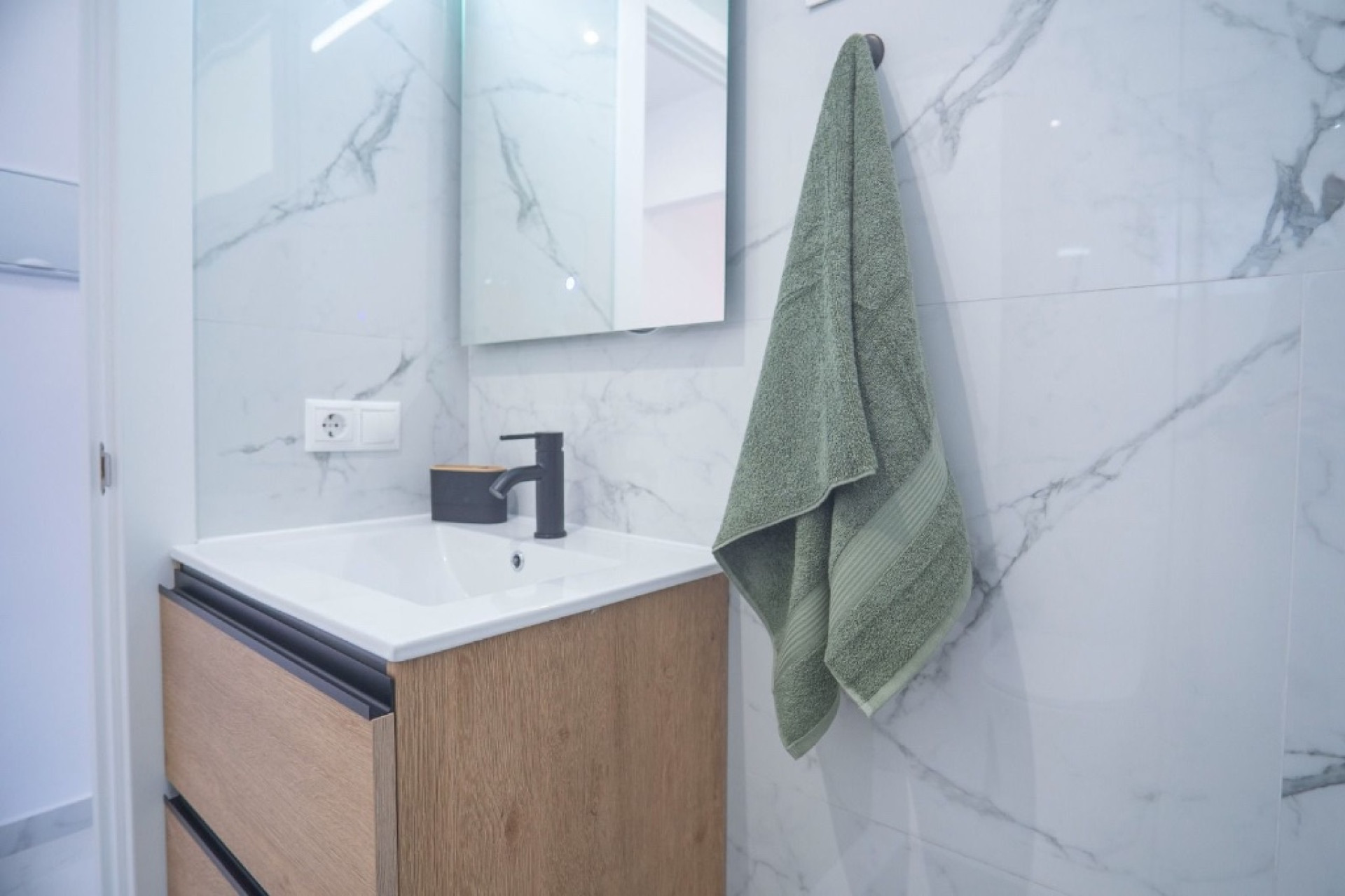 Herverkoop - 1. Appartement / flat - Torrevieja - Costa Blanca Zuid