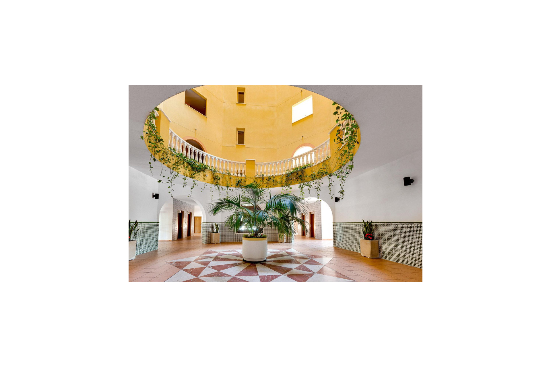 Herverkoop - 1. Appartement / flat - Torrevieja - Costa Blanca Zuid