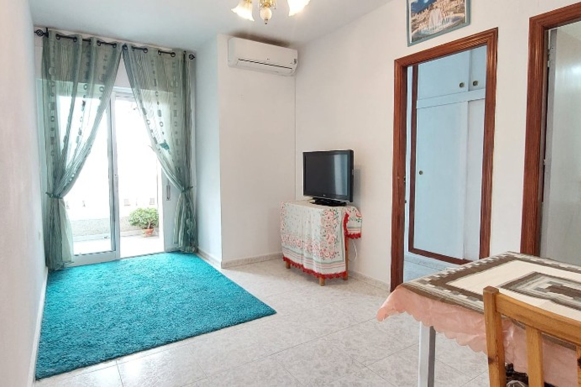 Herverkoop - 1. Appartement / flat - Torrevieja - Costa Blanca Zuid