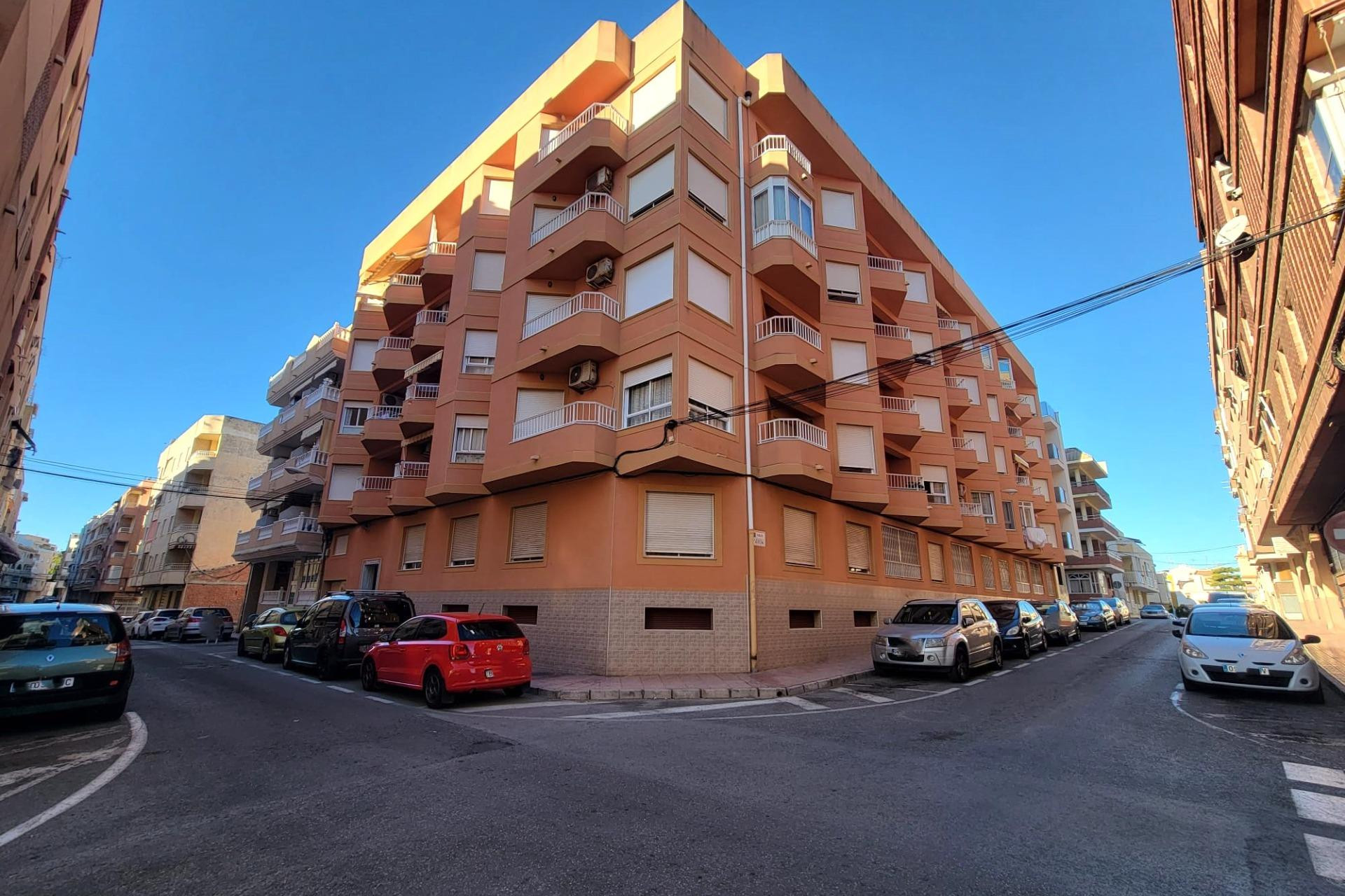 Herverkoop - 1. Appartement / flat - Torrevieja - Costa Blanca Zuid