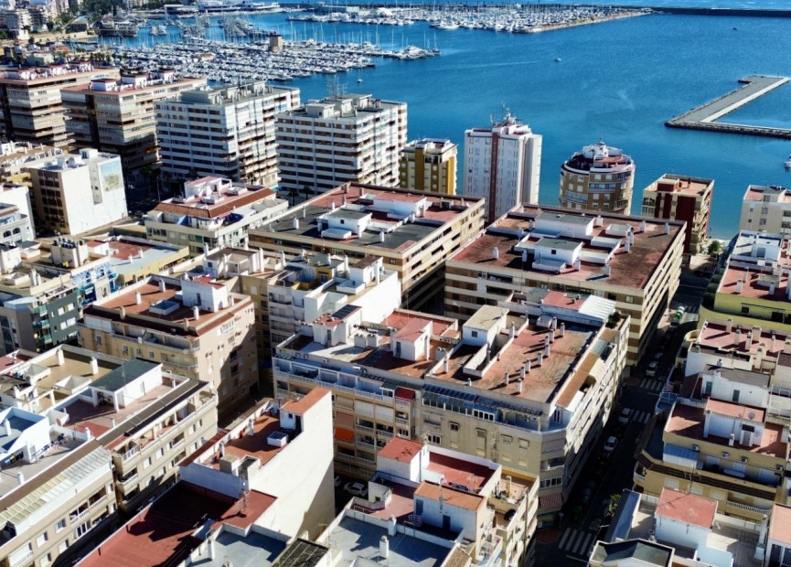 Herverkoop - 1. Appartement / flat - Torrevieja - Costa Blanca Zuid