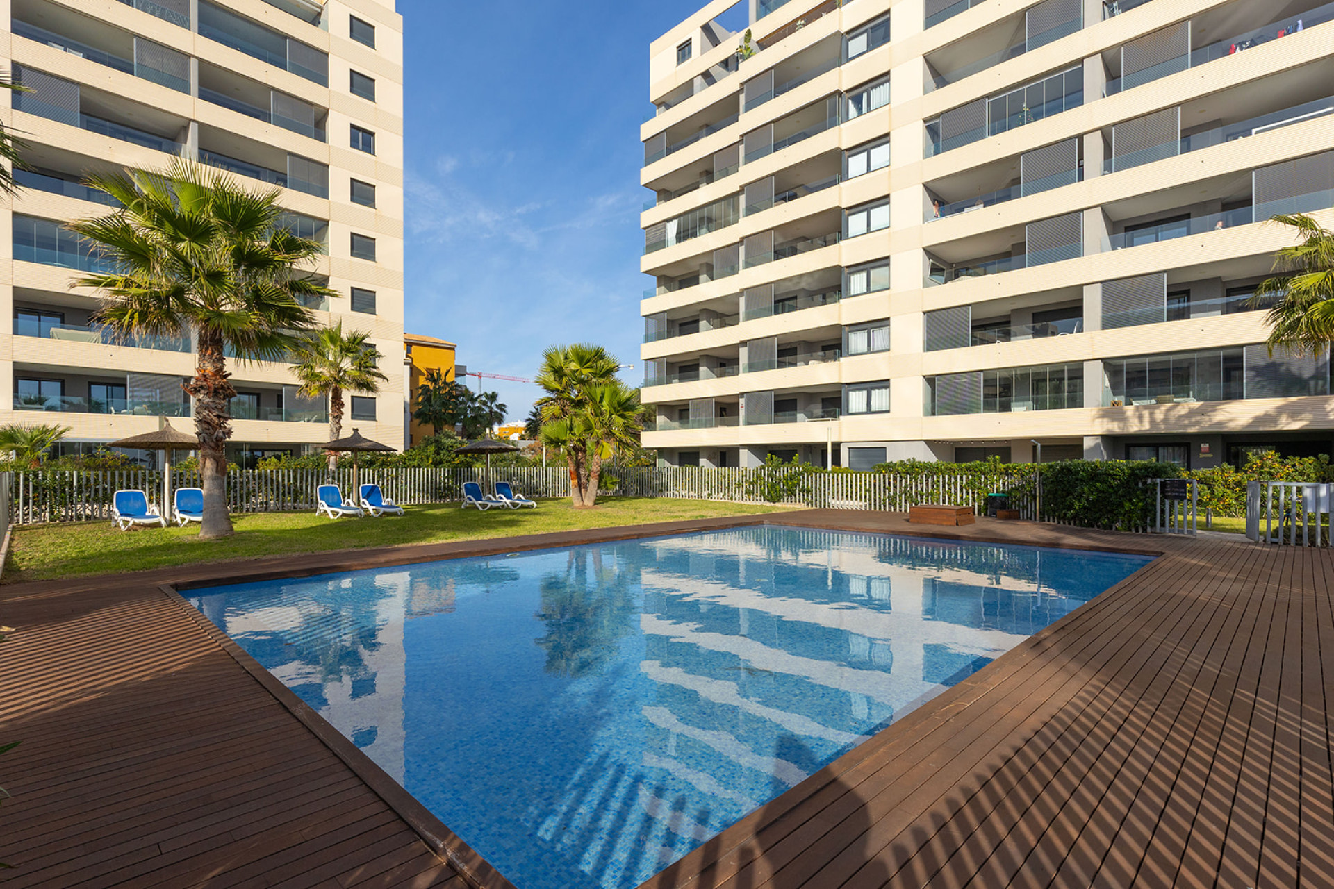 Herverkoop - 1. Appartement / flat - Torrevieja - Costa Blanca Zuid