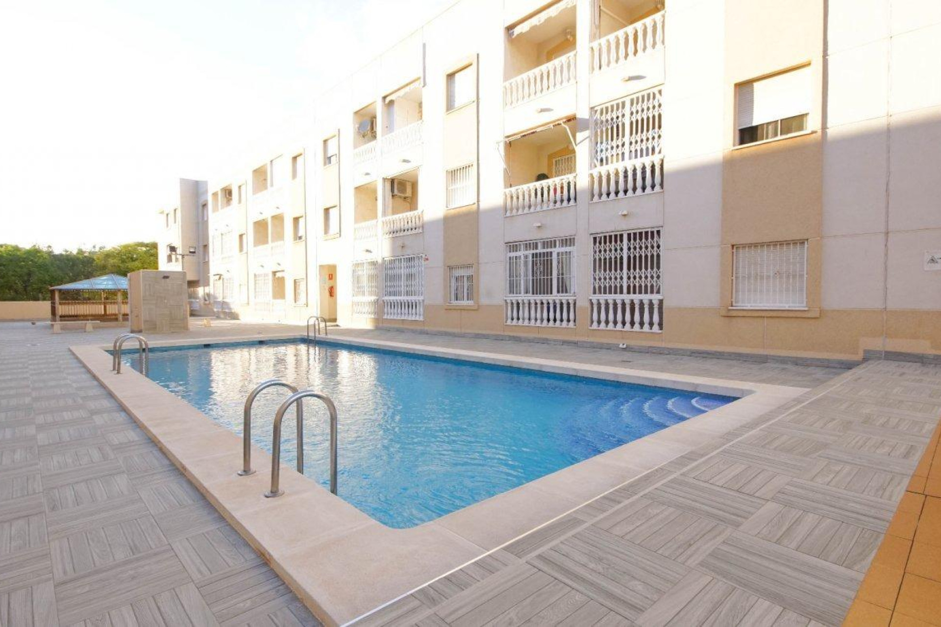 Herverkoop - 1. Appartement / flat - Torrevieja - Costa Blanca Zuid