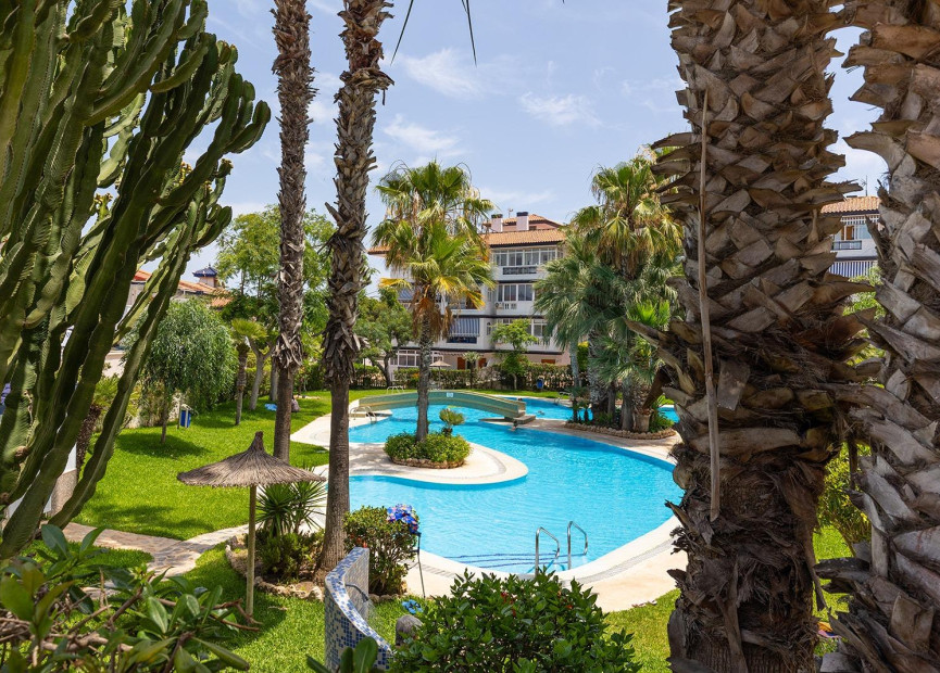 Herverkoop - 1. Appartement / flat - Torrevieja - Costa Blanca Zuid