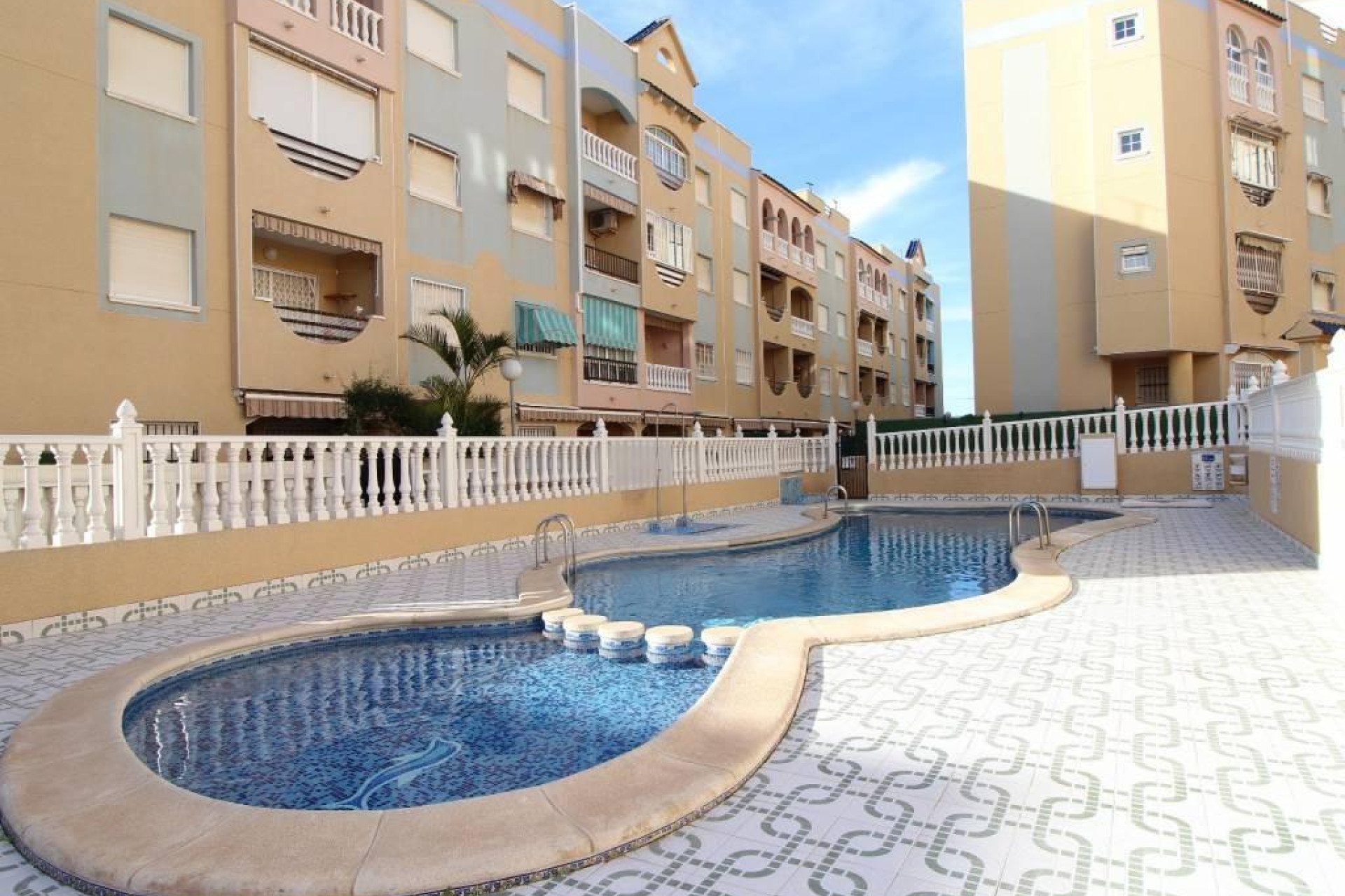 Herverkoop - 1. Appartement / flat - Torrevieja - Costa Blanca Zuid