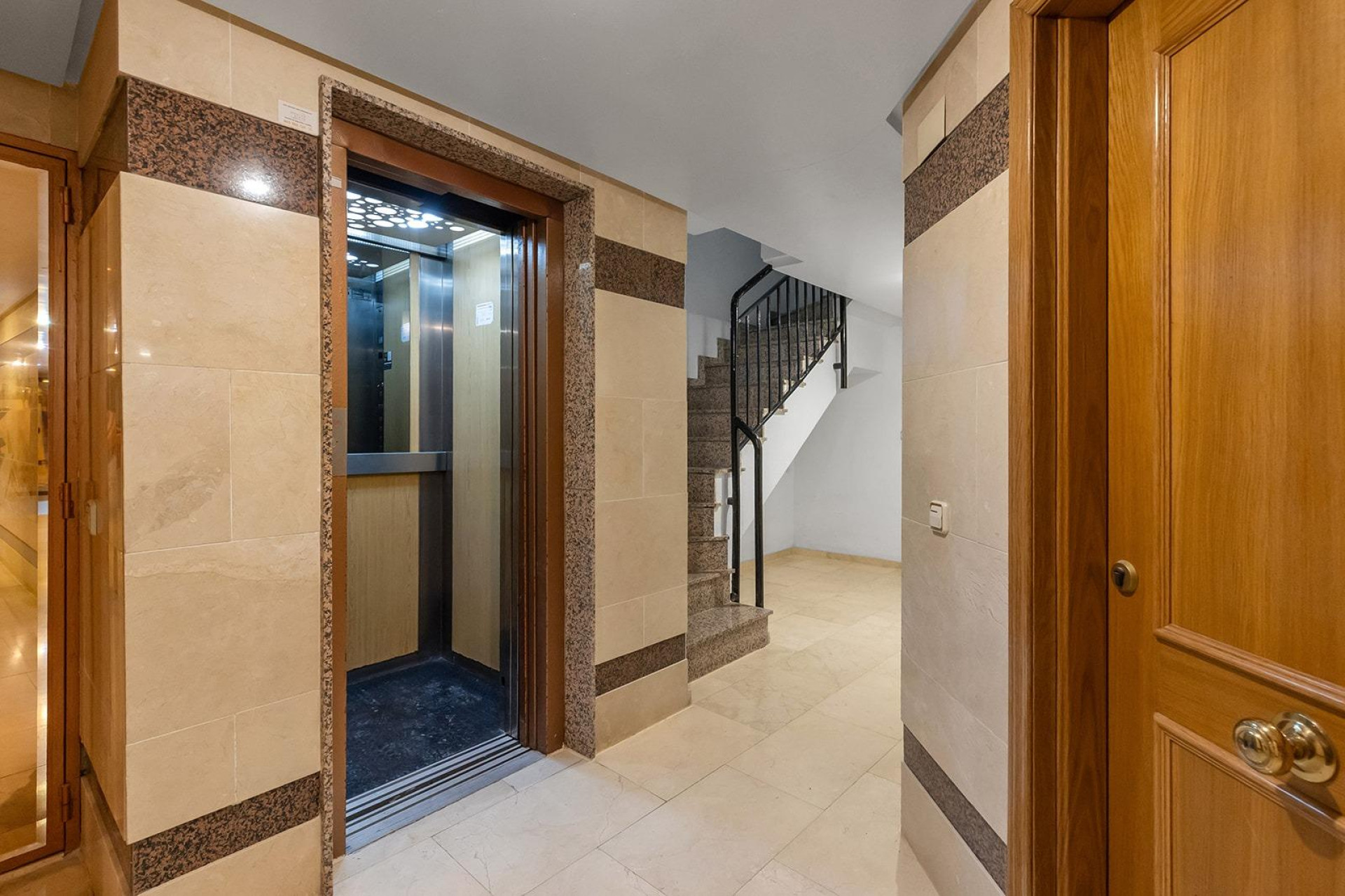 Herverkoop - 1. Appartement / flat - Torrevieja - Costa Blanca Zuid