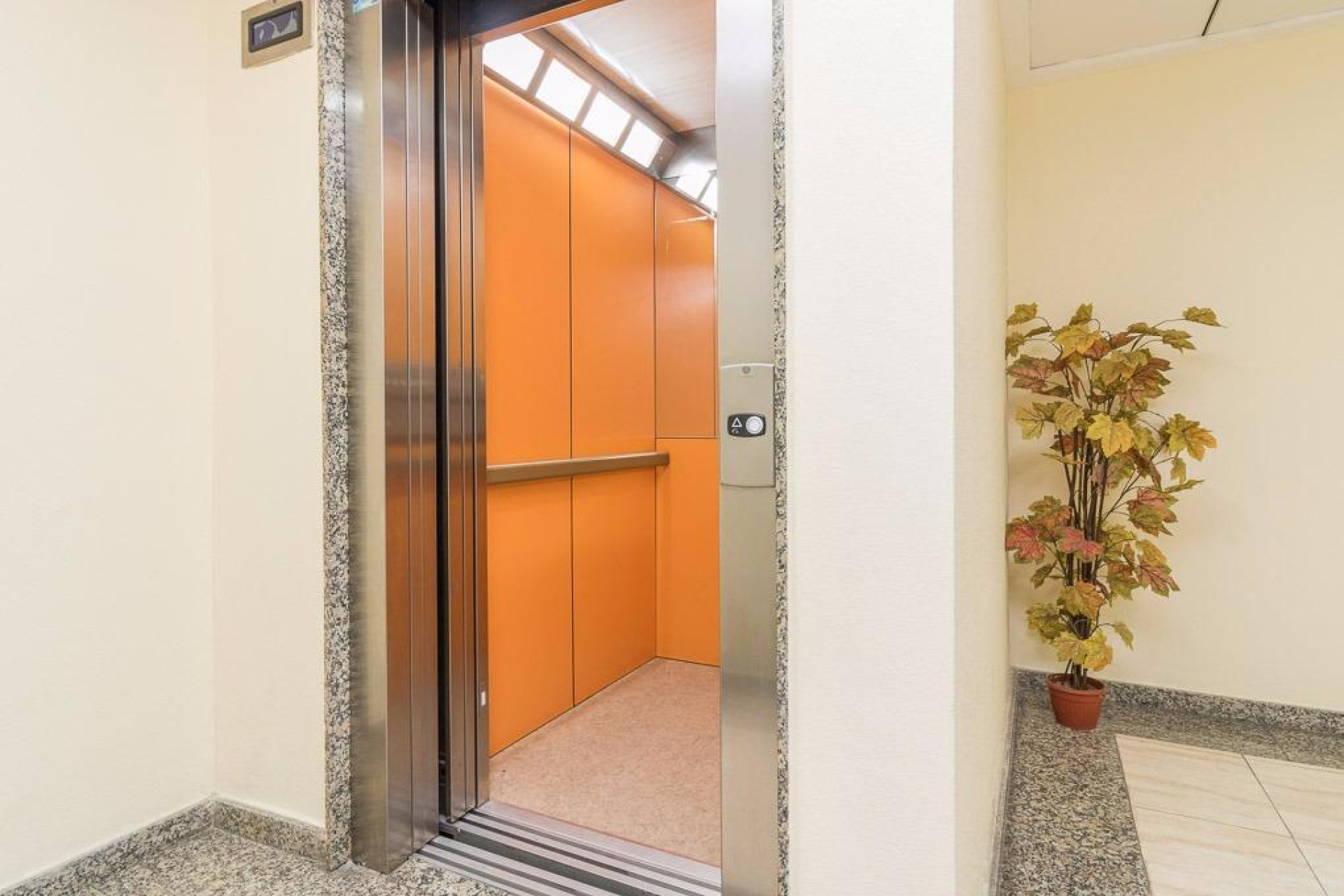 Herverkoop - 1. Appartement / flat - Torrevieja - Costa Blanca Zuid