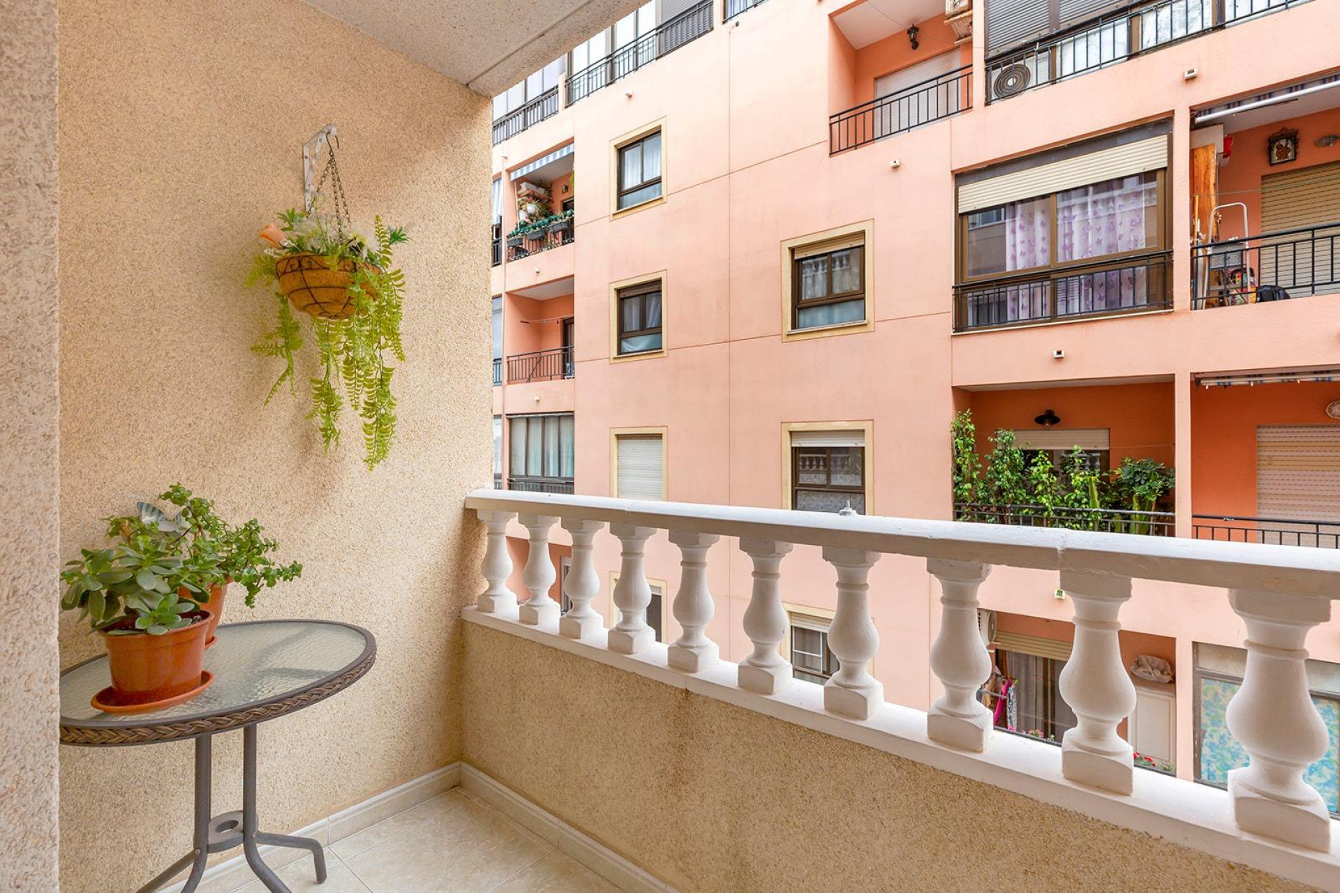 Herverkoop - 1. Appartement / flat - Torrevieja - Costa Blanca Zuid