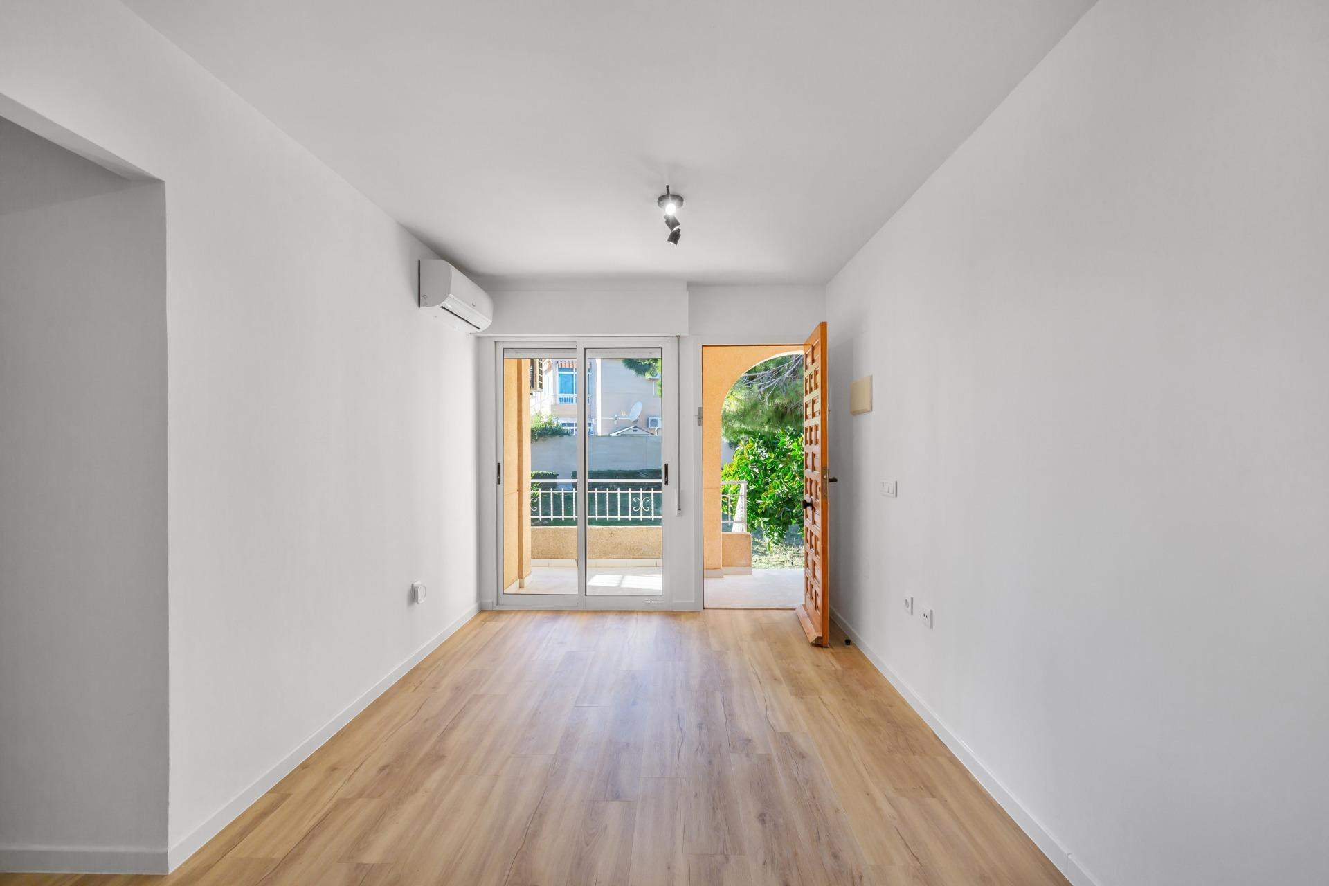 Herverkoop - 1. Appartement / flat - Torrevieja - Costa Blanca Zuid