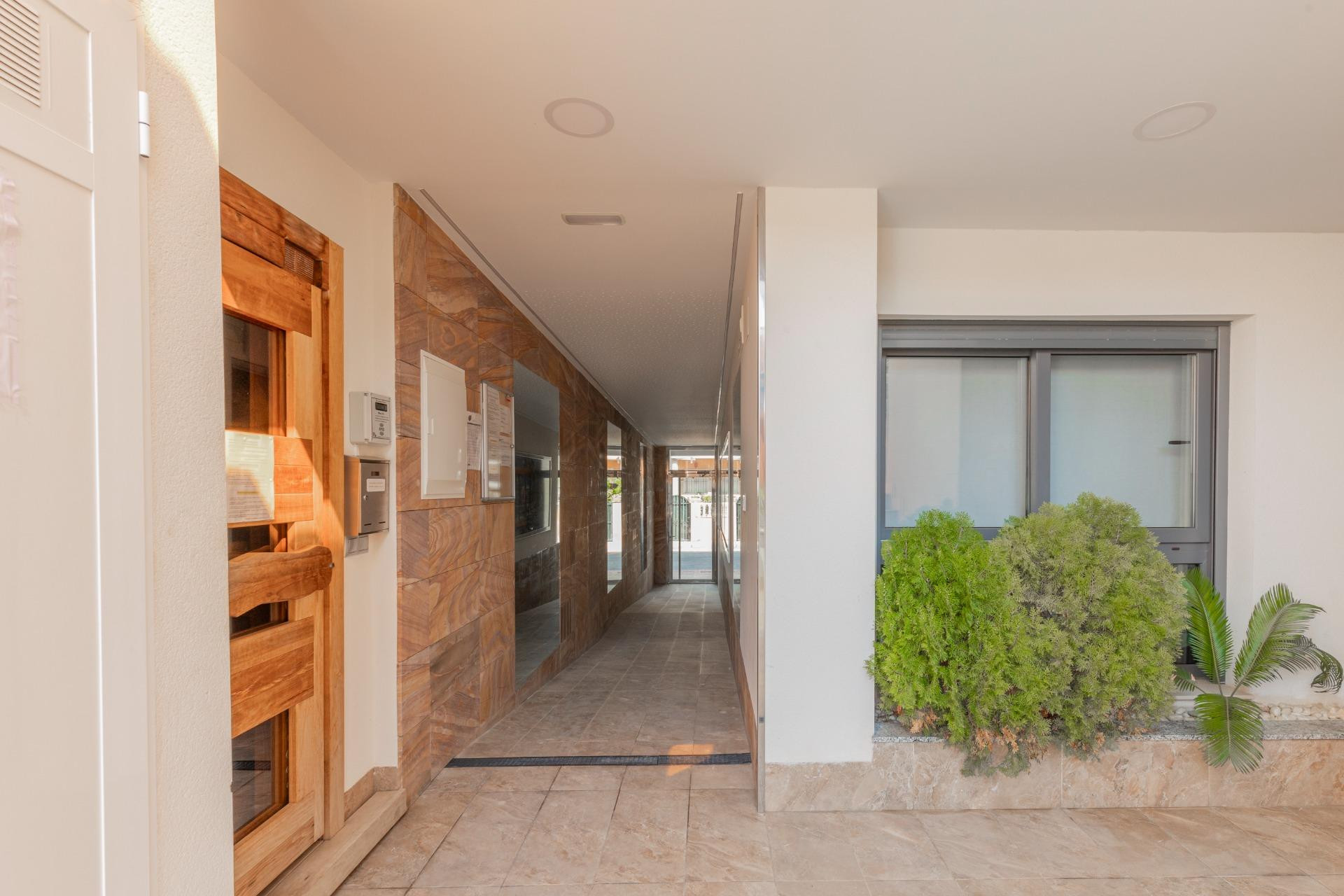 Herverkoop - 1. Appartement / flat - Torrevieja - Costa Blanca Zuid