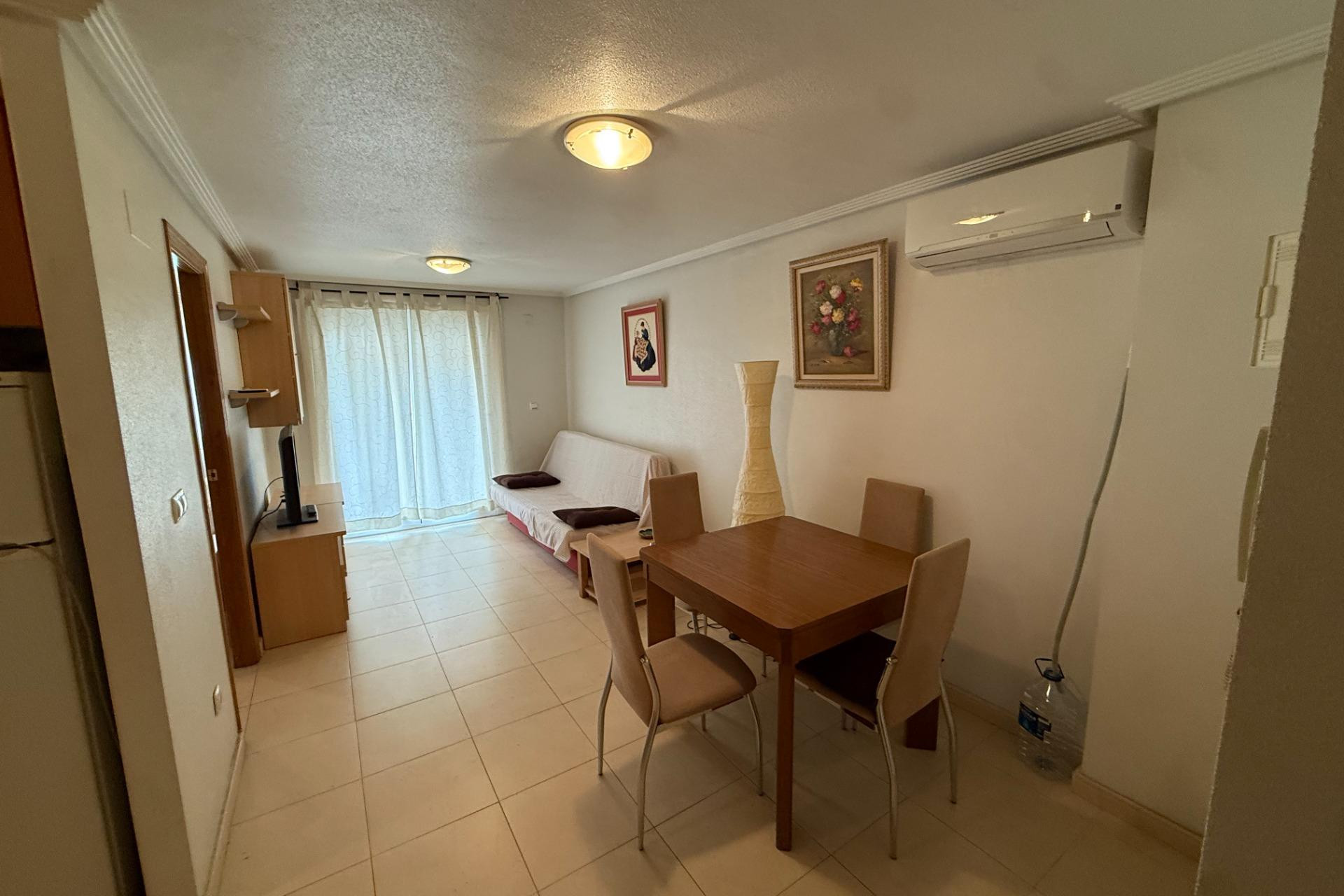 Herverkoop - 1. Appartement / flat - Torrevieja - Costa Blanca Zuid