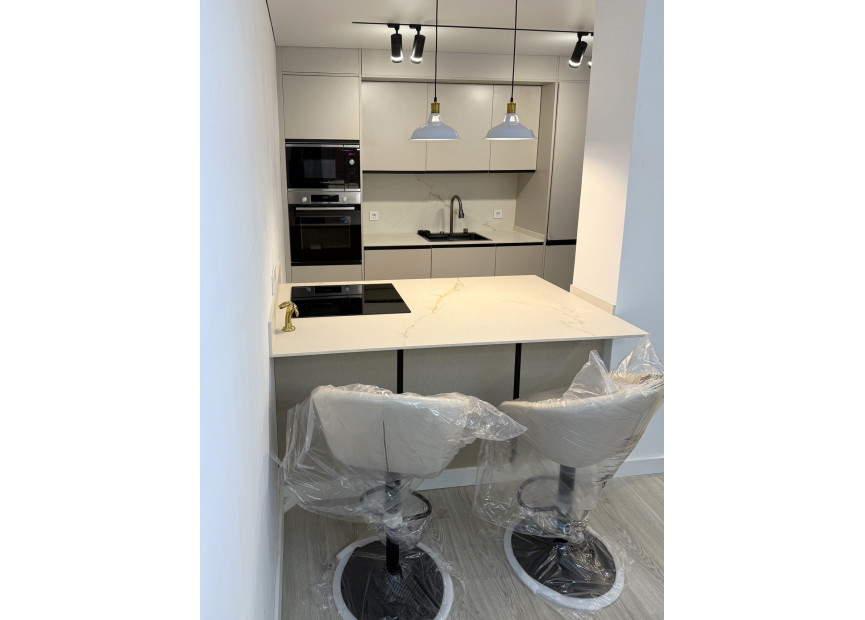 Herverkoop - 1. Appartement / flat - Torrevieja - Costa Blanca Zuid