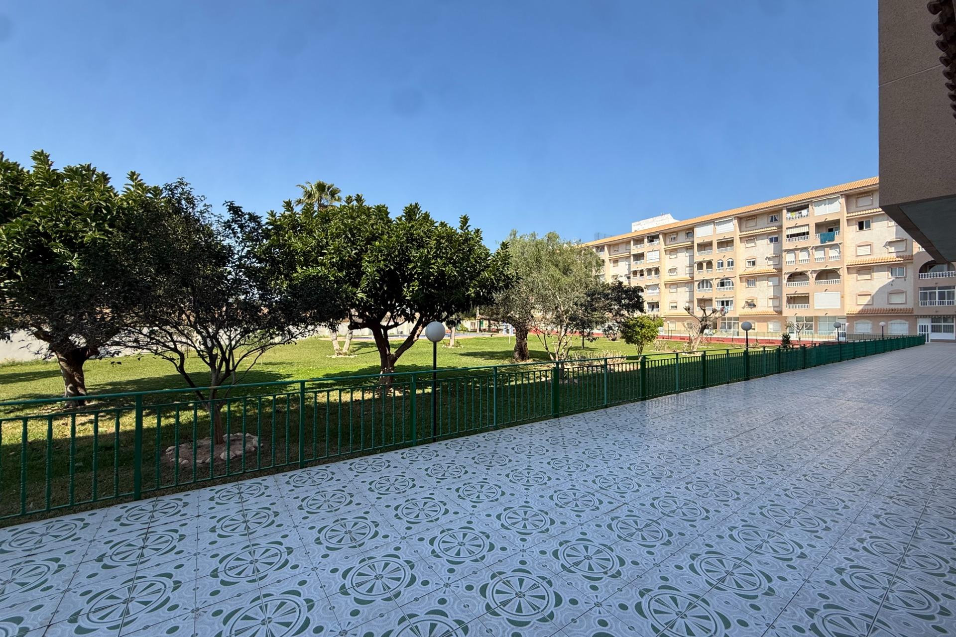 Herverkoop - 1. Appartement / flat - Torrevieja - Costa Blanca Zuid