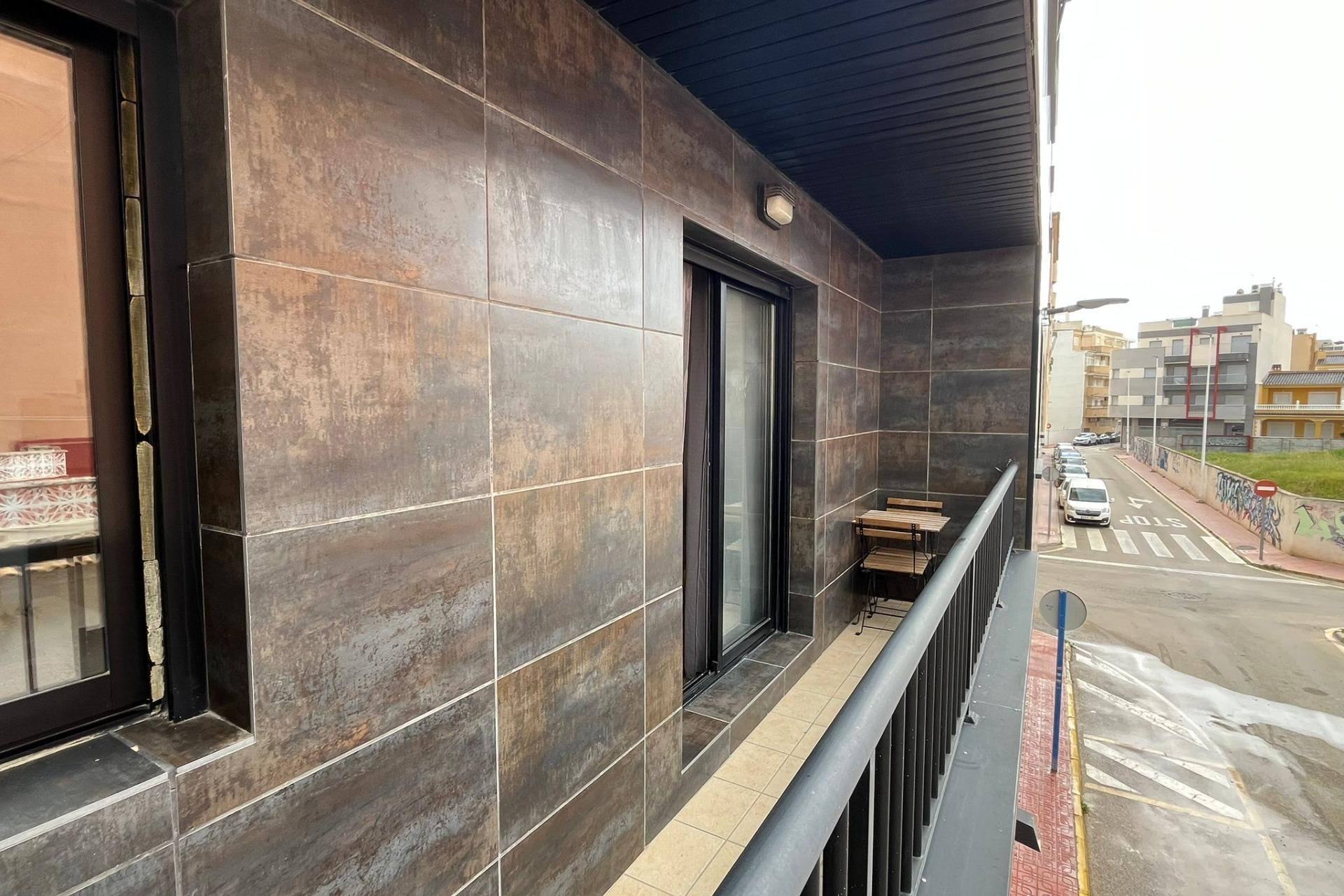 Herverkoop - 1. Appartement / flat - Torrevieja - Costa Blanca Zuid