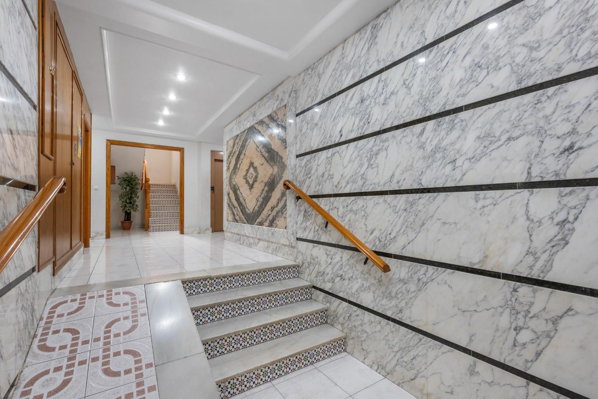 Herverkoop - 1. Appartement / flat - Torrevieja - Costa Blanca Zuid