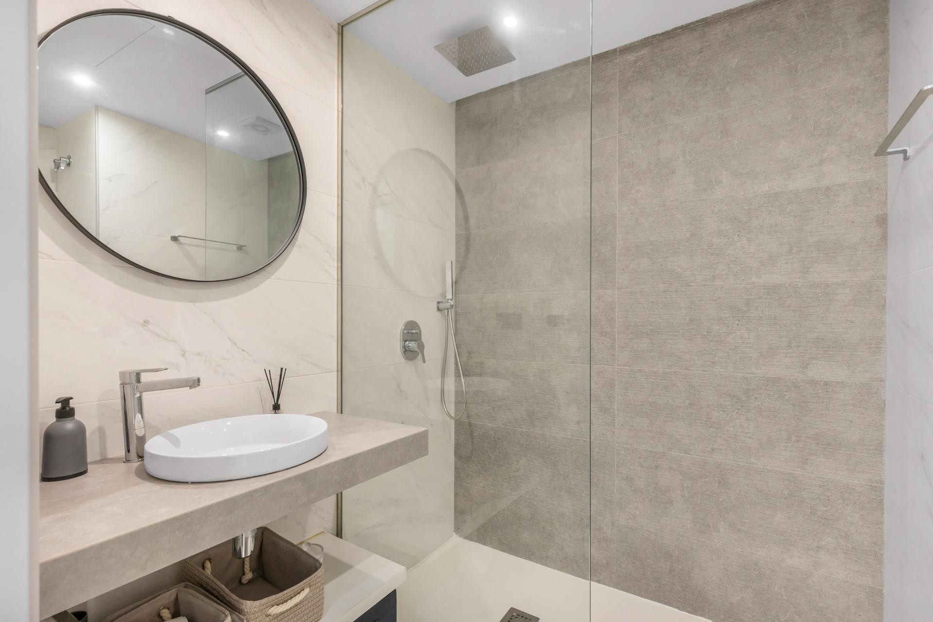 Herverkoop - 1. Appartement / flat - Torrevieja - Costa Blanca Zuid