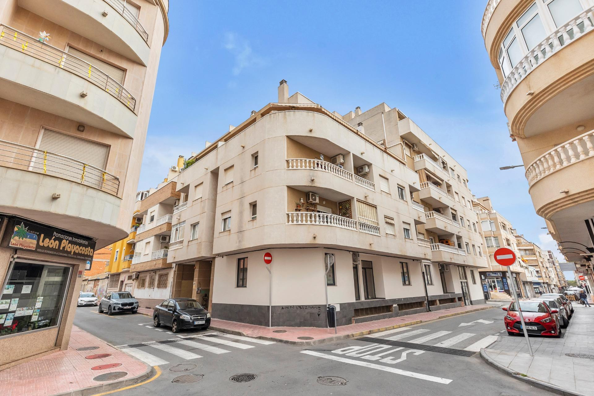 Herverkoop - 1. Appartement / flat - Torrevieja - Costa Blanca Zuid