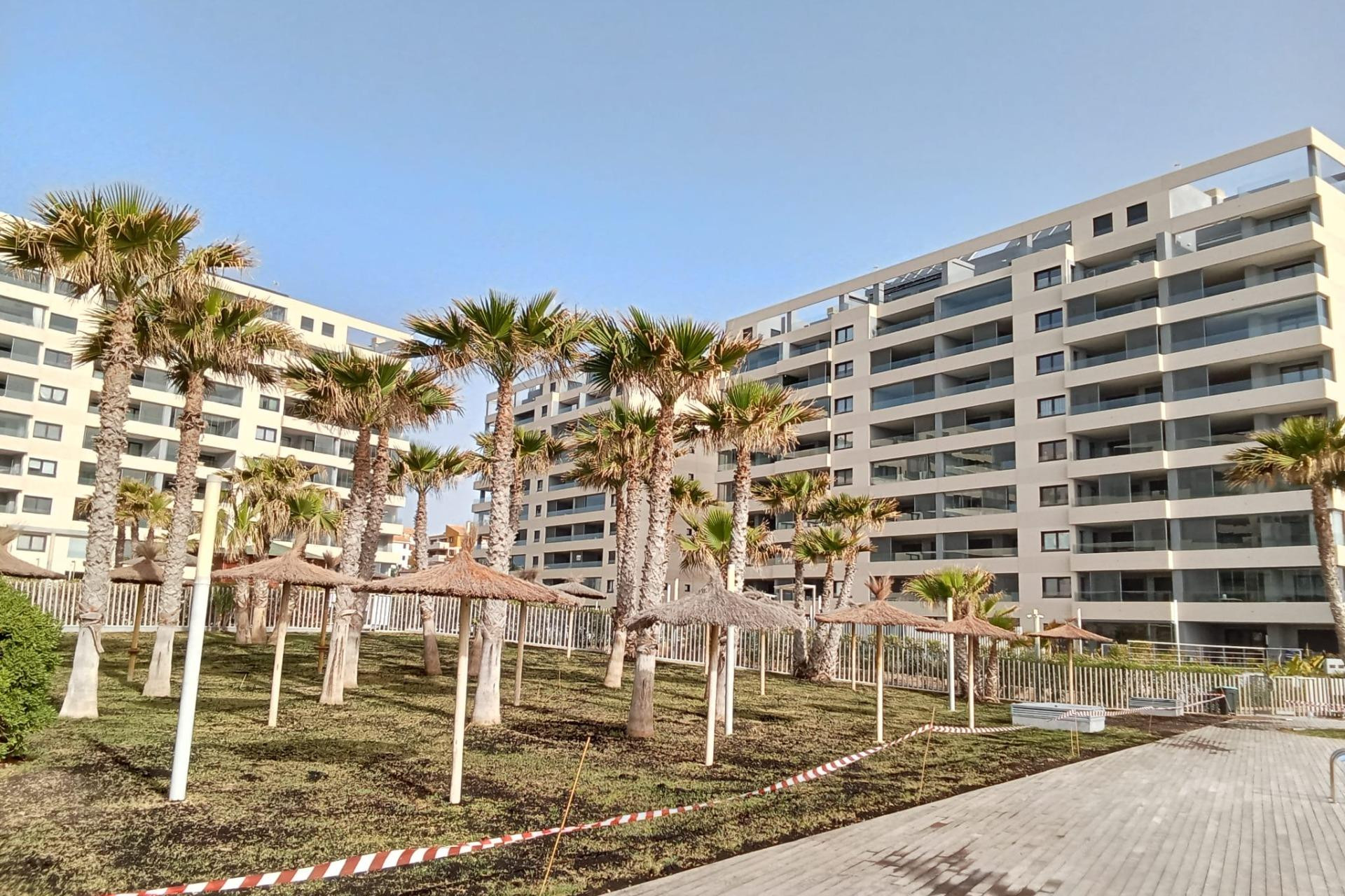 Herverkoop - 1. Appartement / flat - Torrevieja - Costa Blanca Zuid