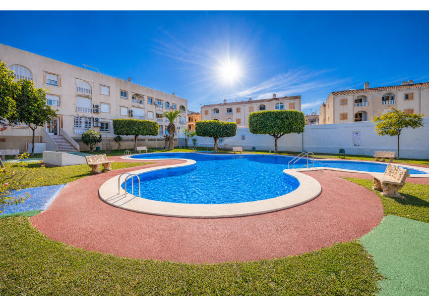 Herverkoop - 1. Appartement / flat - Torrevieja - Costa Blanca Zuid