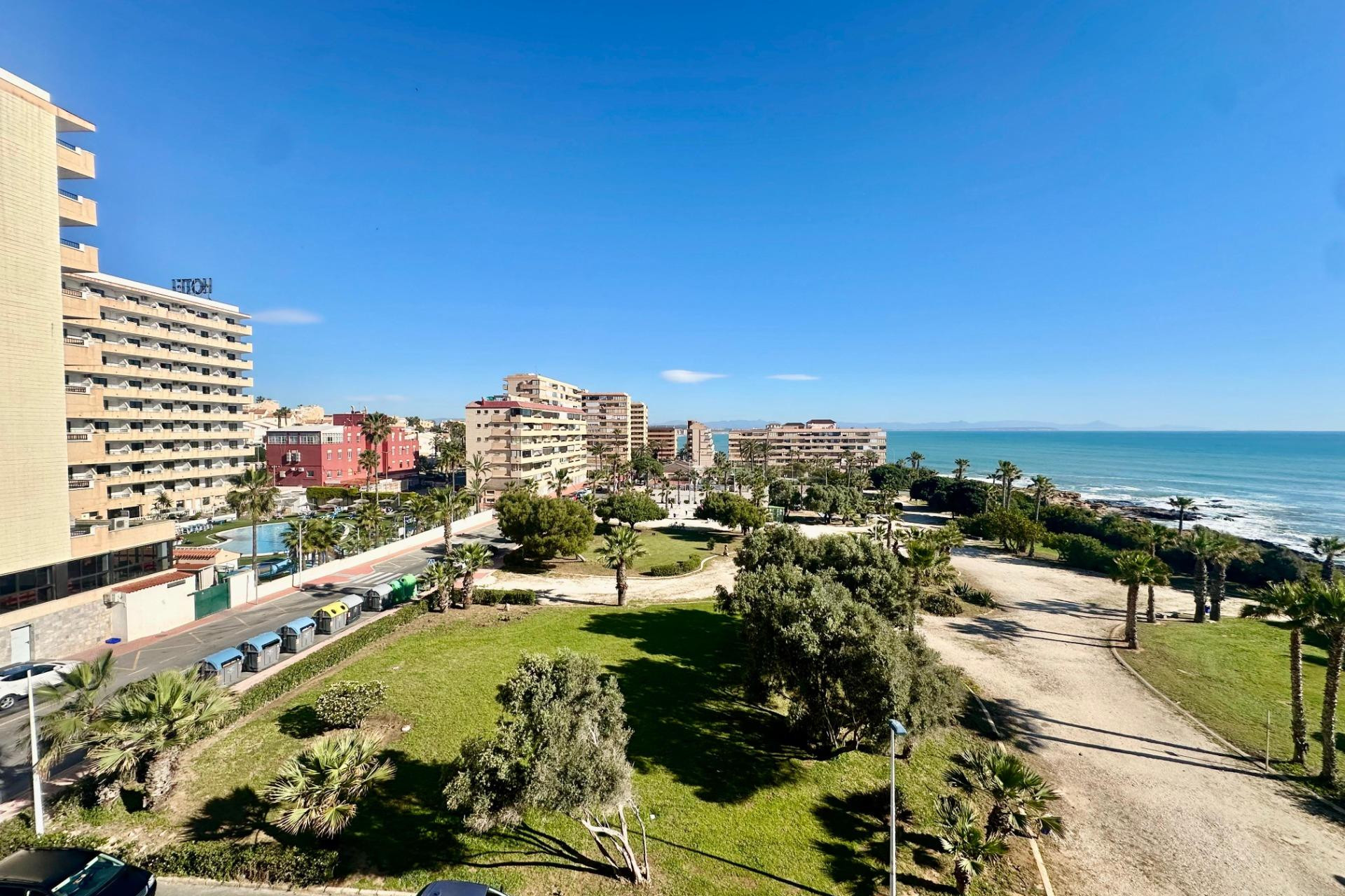 Herverkoop - 1. Appartement / flat - Torrevieja - Costa Blanca Zuid
