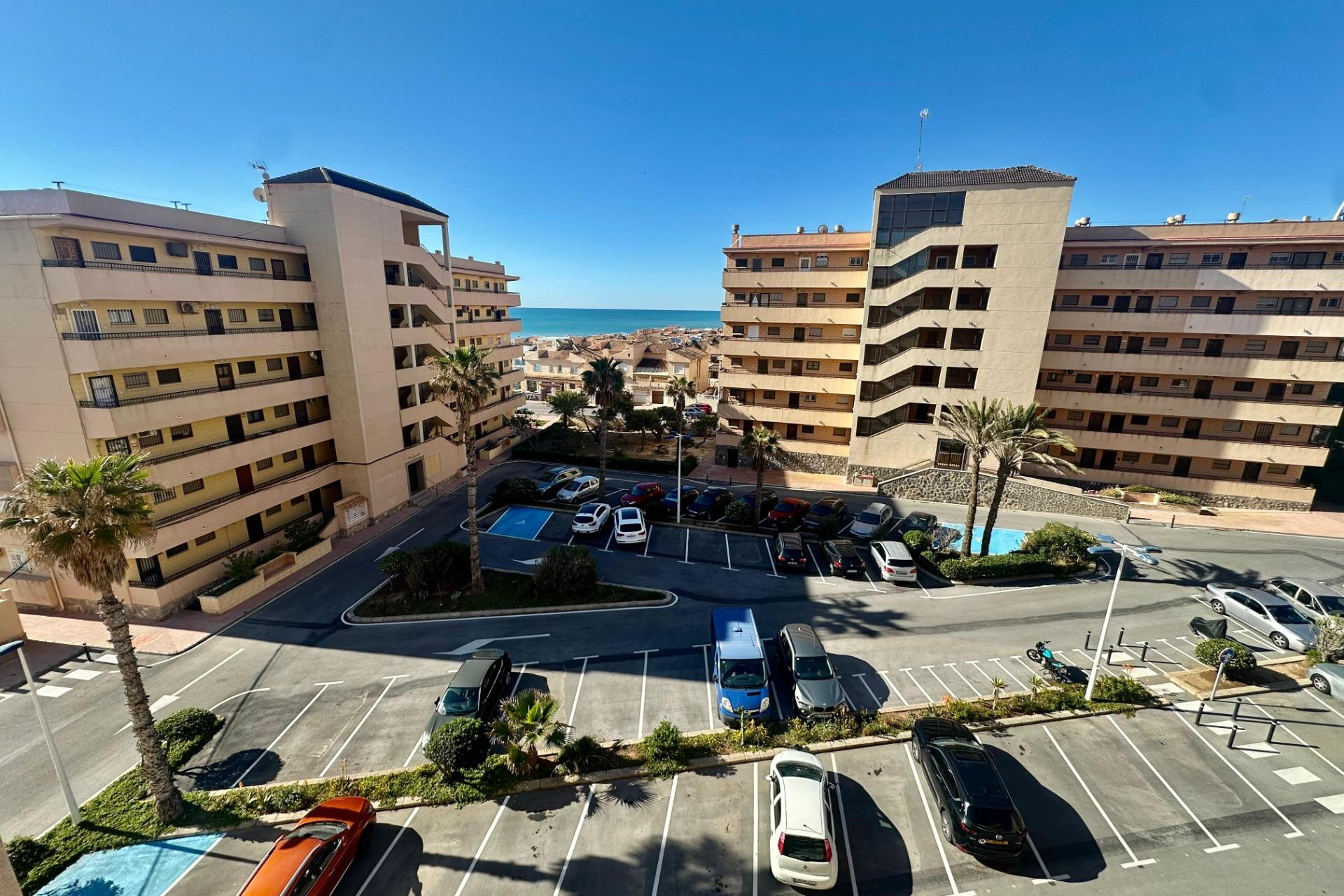 Herverkoop - 1. Appartement / flat - Torrevieja - Costa Blanca Zuid