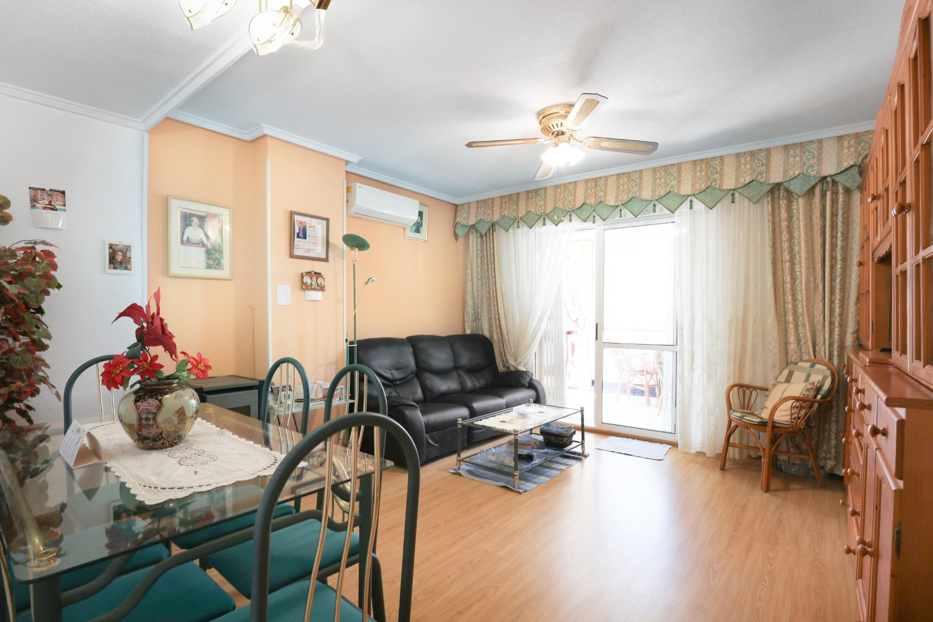 Herverkoop - 1. Appartement / flat - Torrevieja - Costa Blanca Zuid