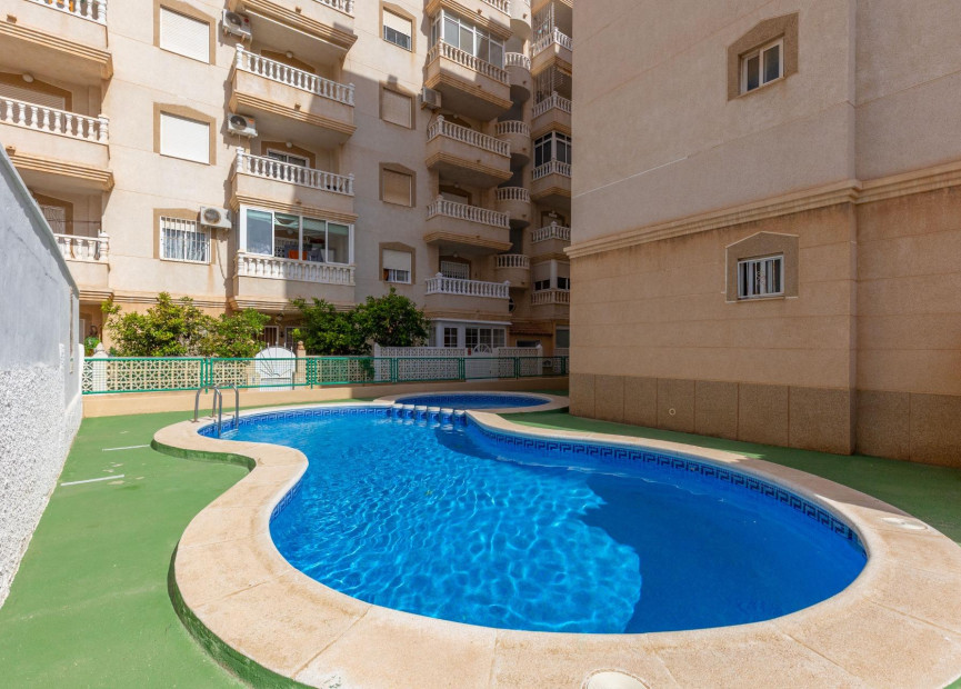 Herverkoop - 1. Appartement / flat - Torrevieja - Costa Blanca Zuid