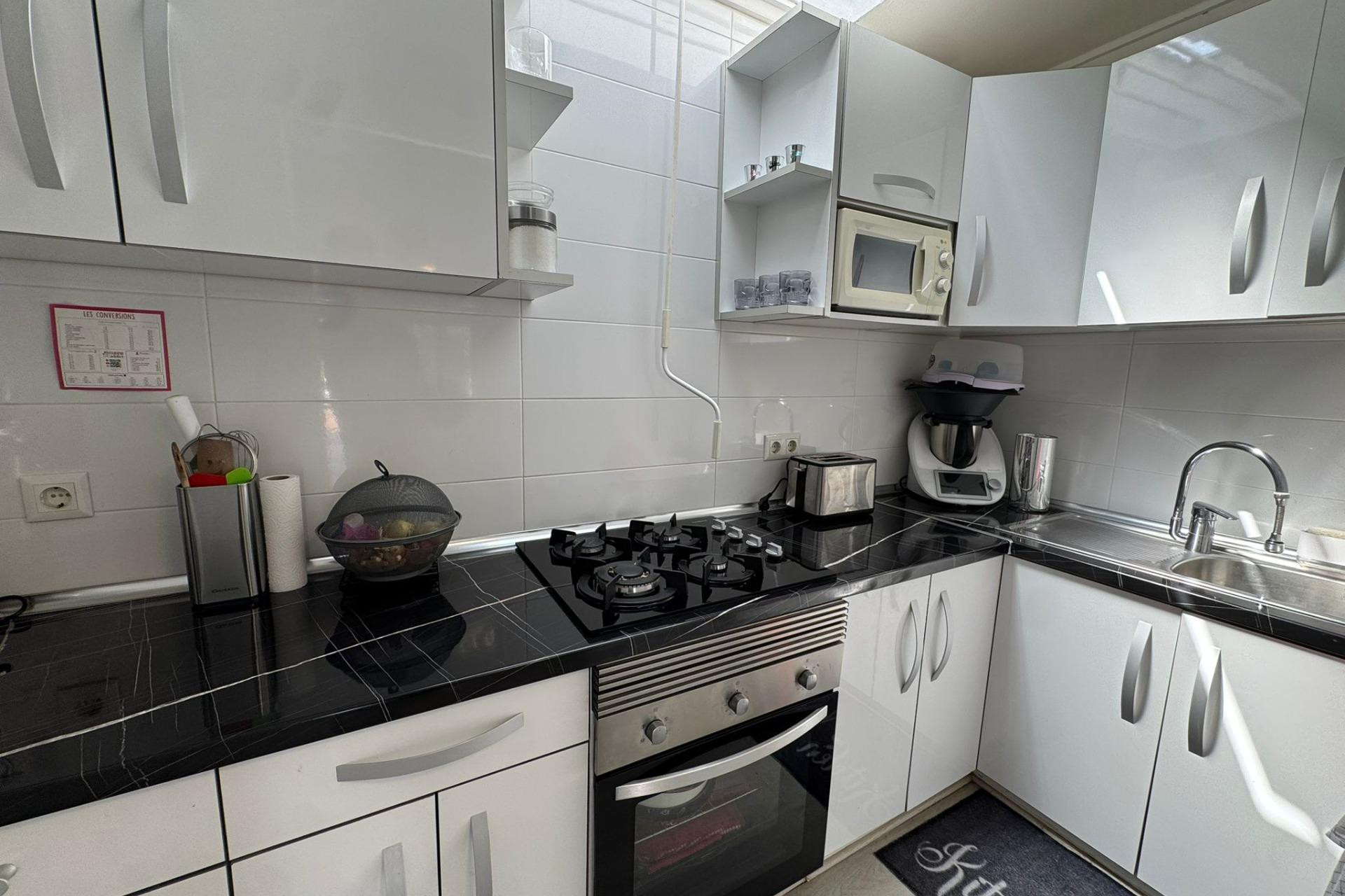Herverkoop - 1. Appartement / flat - Torrevieja - Costa Blanca Zuid