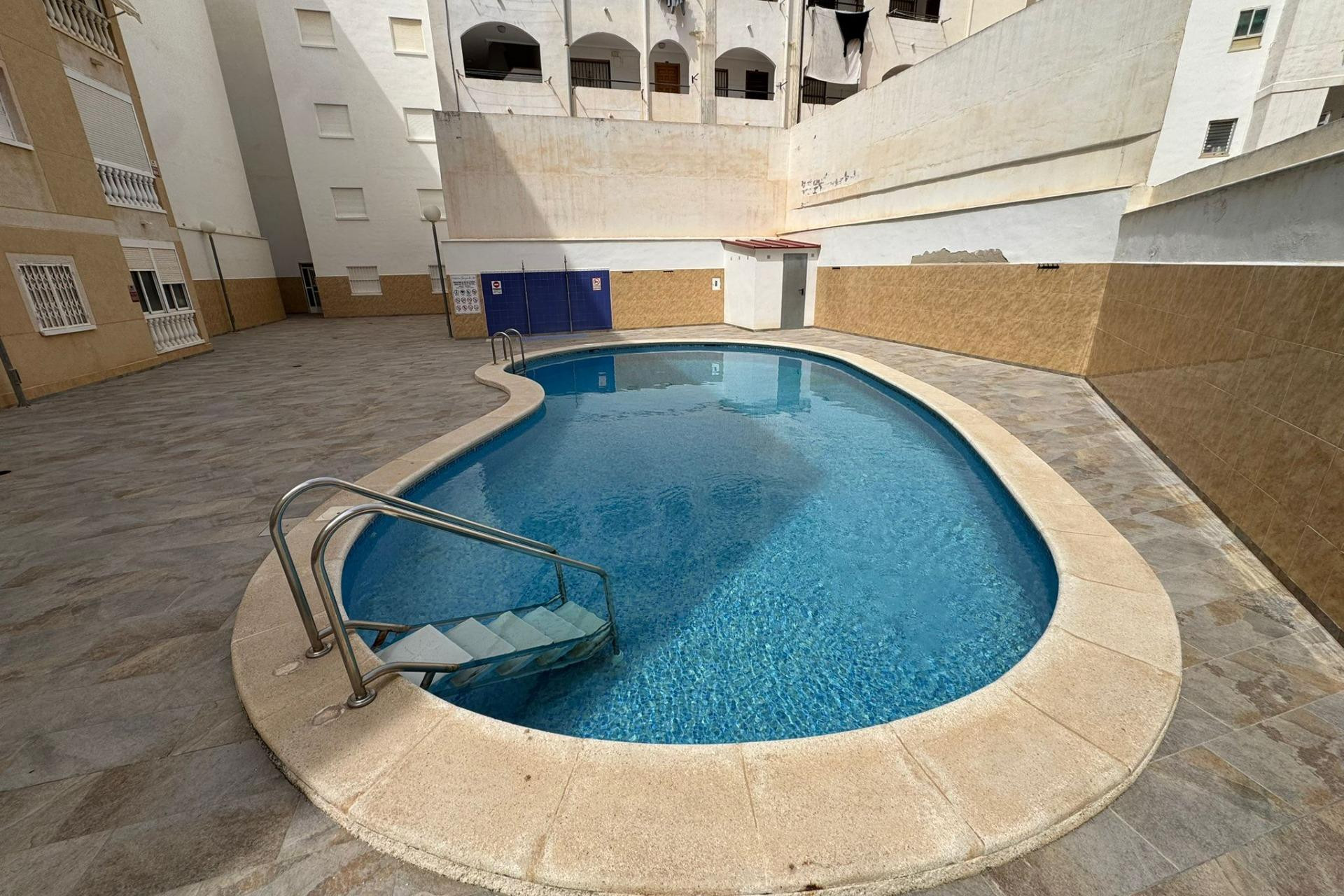 Herverkoop - 1. Appartement / flat - Torrevieja - Costa Blanca Zuid