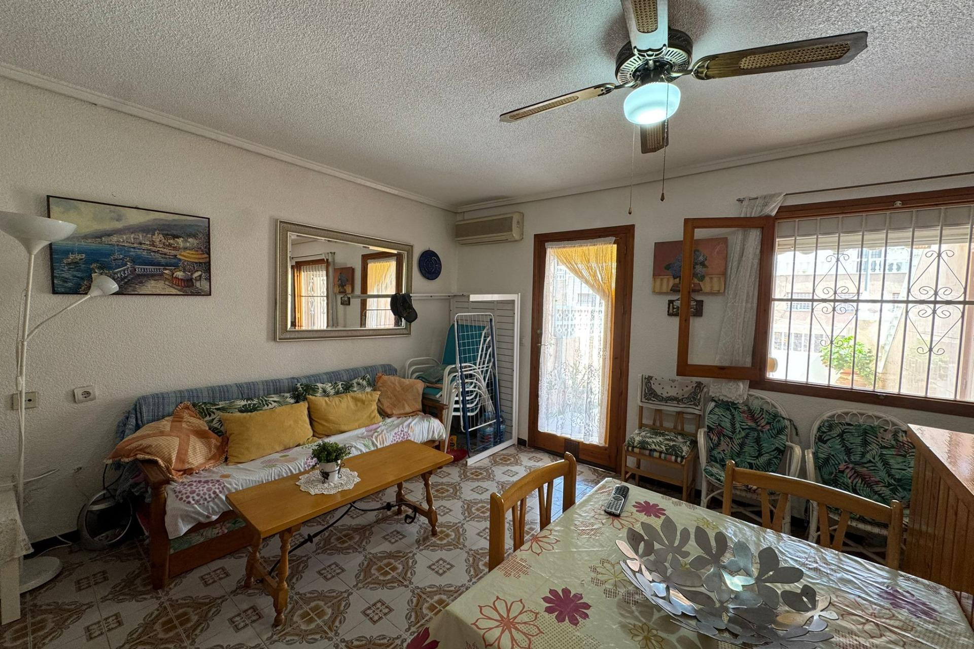 Herverkoop - 1. Appartement / flat - Torrevieja - Costa Blanca Zuid