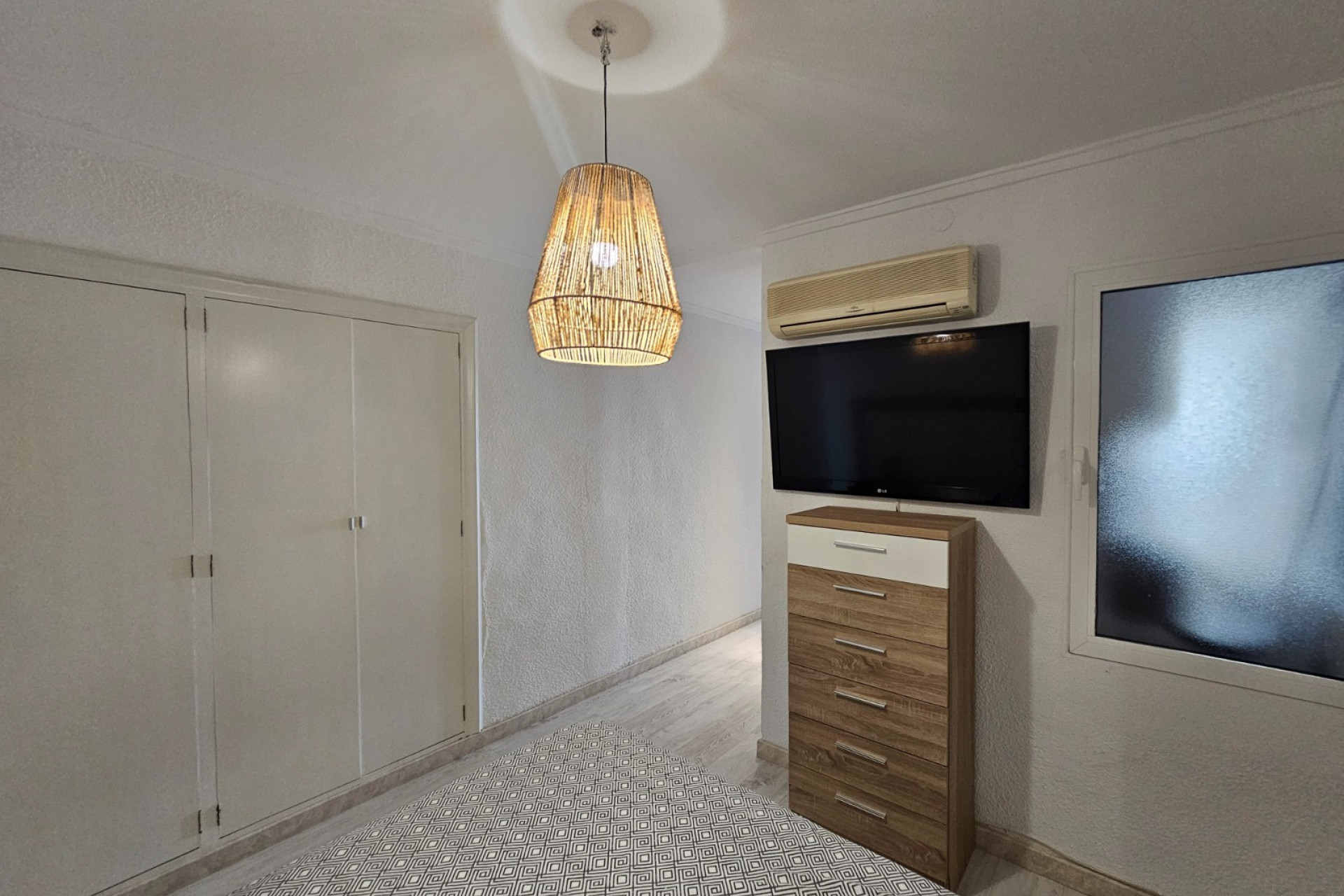 Herverkoop - 1. Appartement / flat - Torrevieja - Costa Blanca Zuid