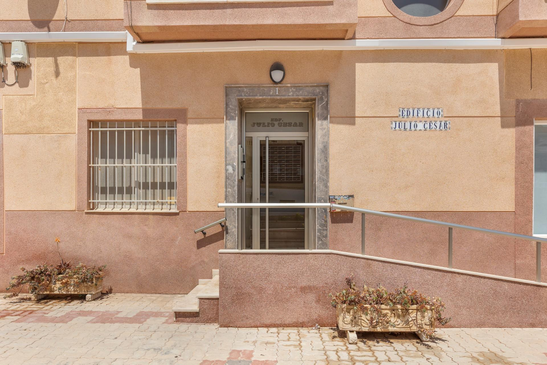Herverkoop - 1. Appartement / flat - Torrevieja - Costa Blanca Zuid