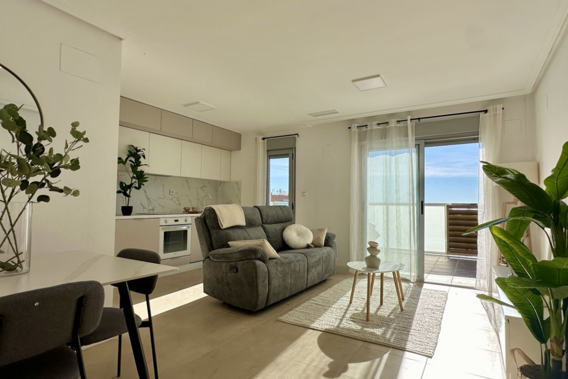 Herverkoop - 1. Appartement / flat - Torrevieja - Costa Blanca Zuid