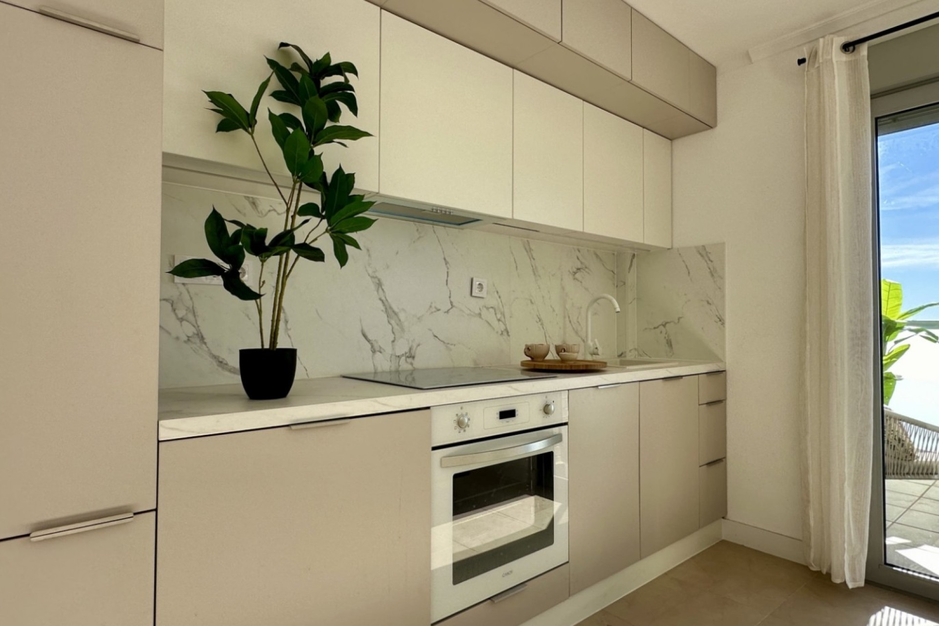 Herverkoop - 1. Appartement / flat - Torrevieja - Costa Blanca Zuid