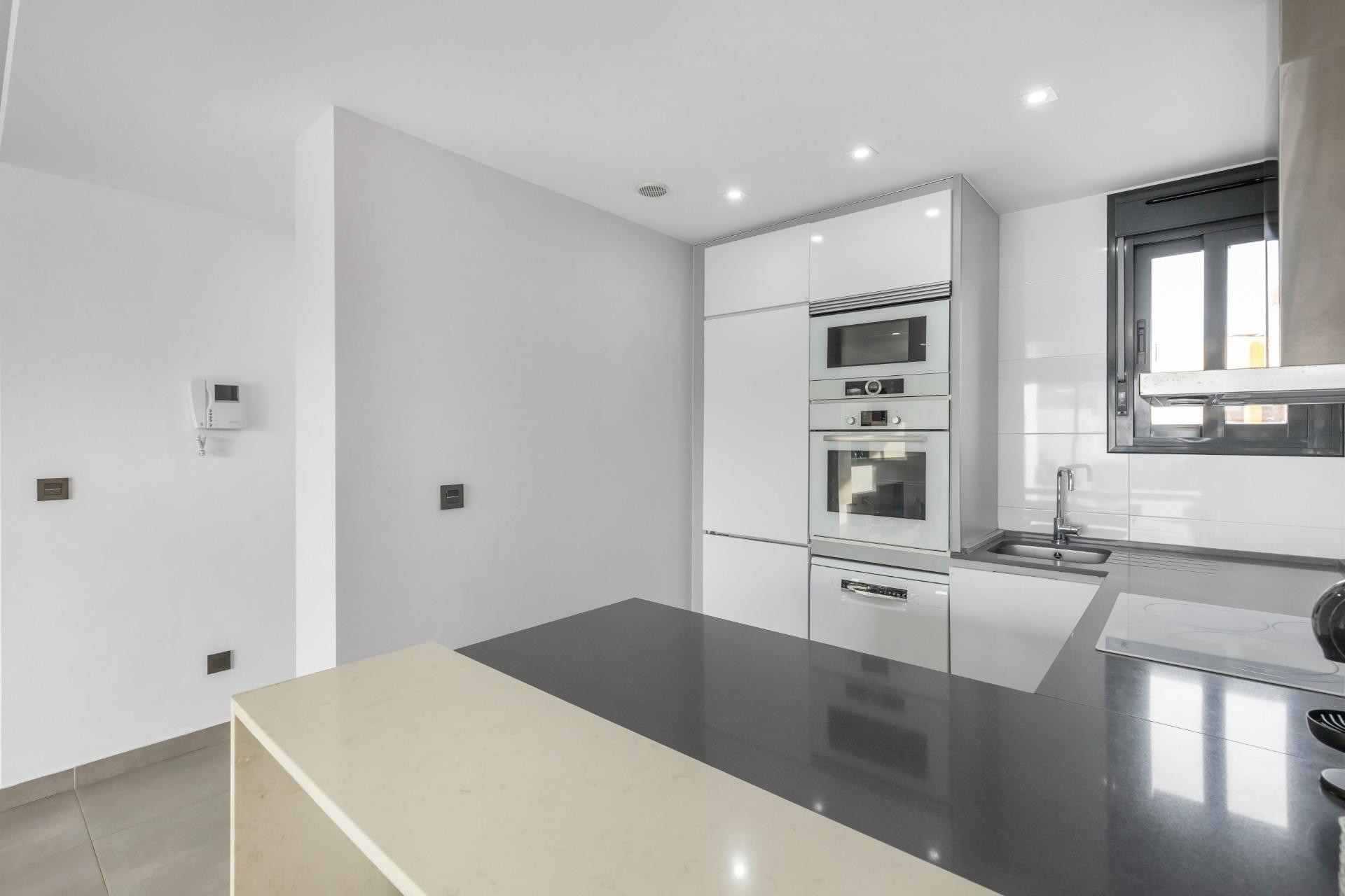 Herverkoop - 1. Appartement / flat - Torrevieja - Costa Blanca Zuid