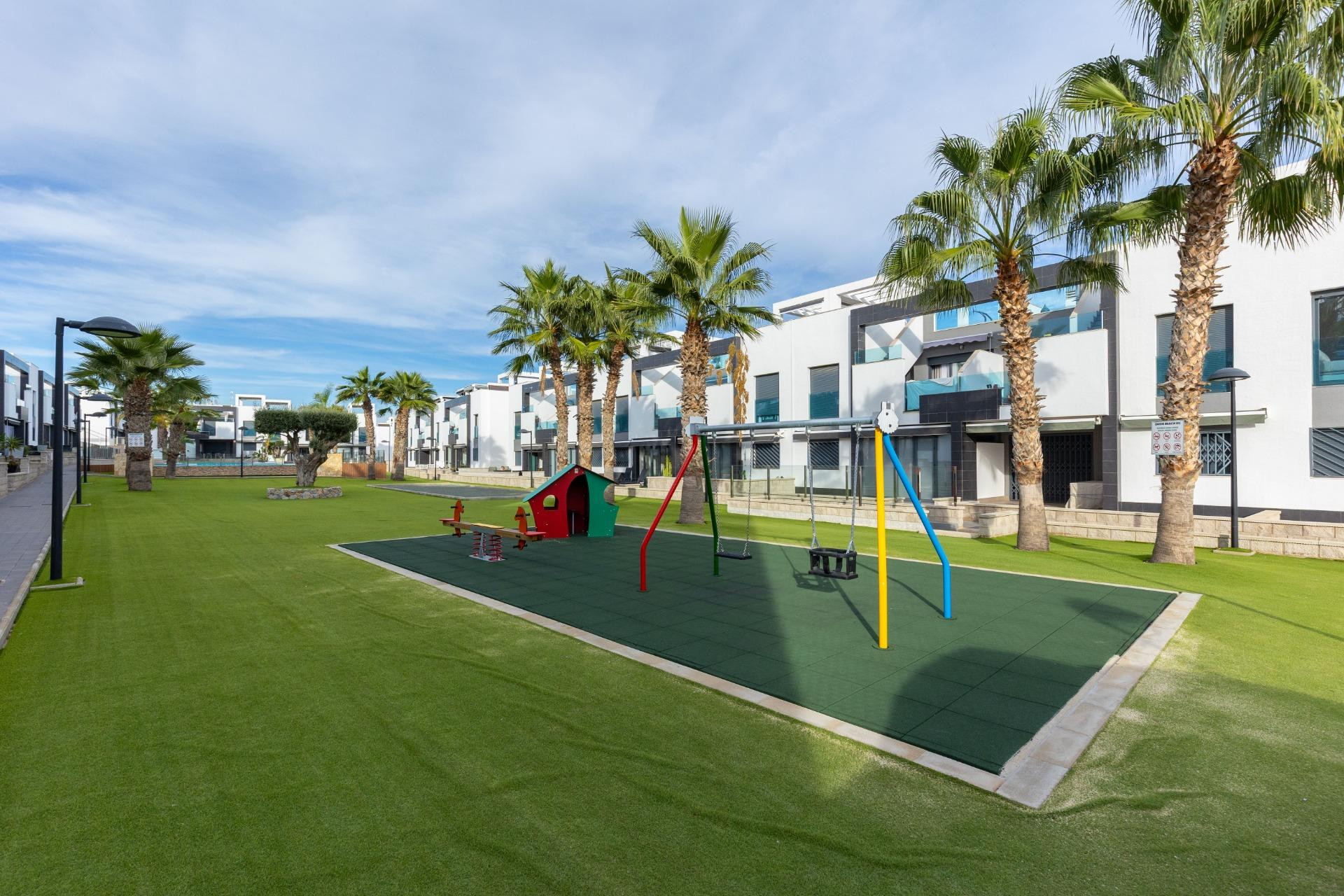 Herverkoop - 1. Appartement / flat - Torrevieja - Costa Blanca Zuid