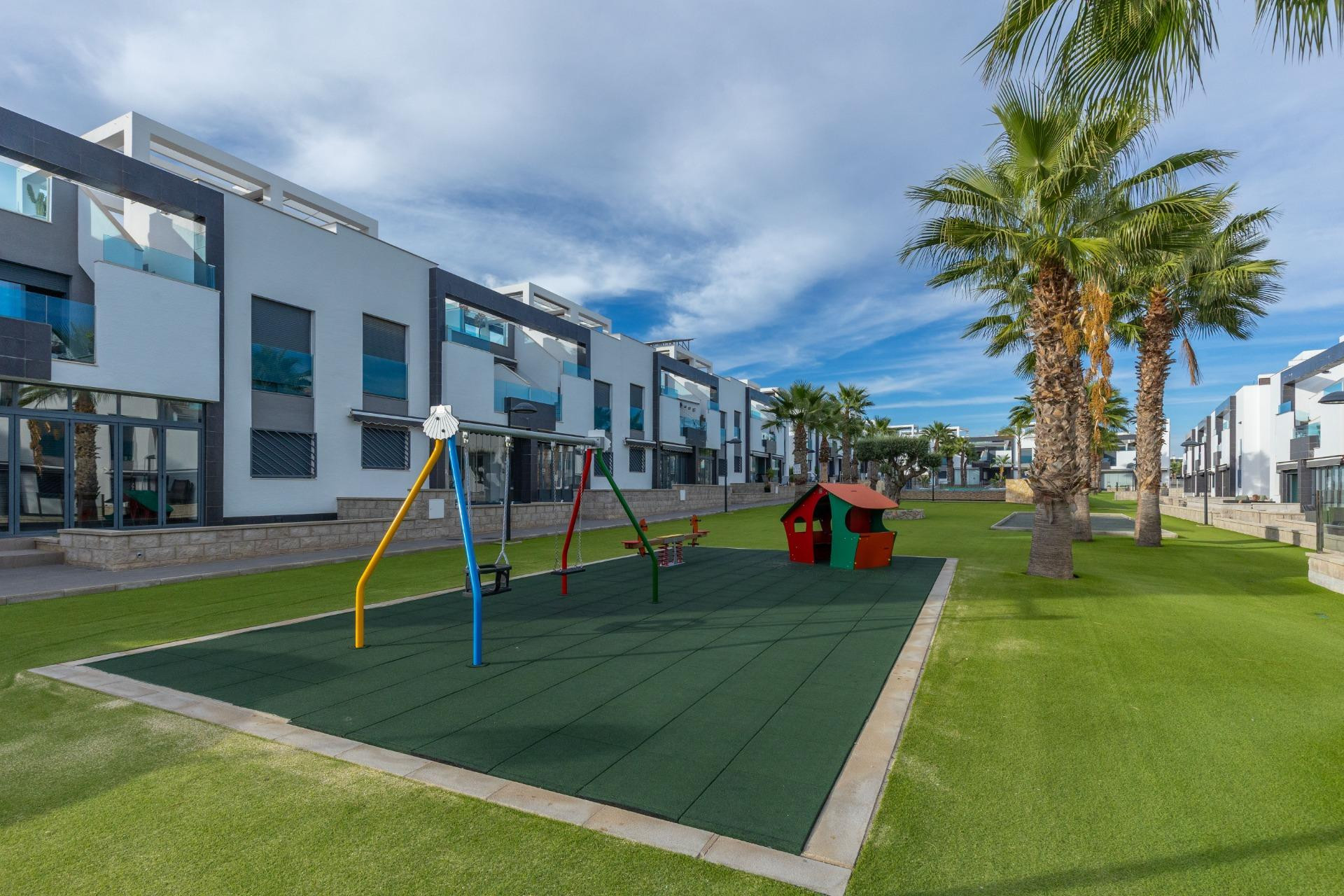 Herverkoop - 1. Appartement / flat - Torrevieja - Costa Blanca Zuid