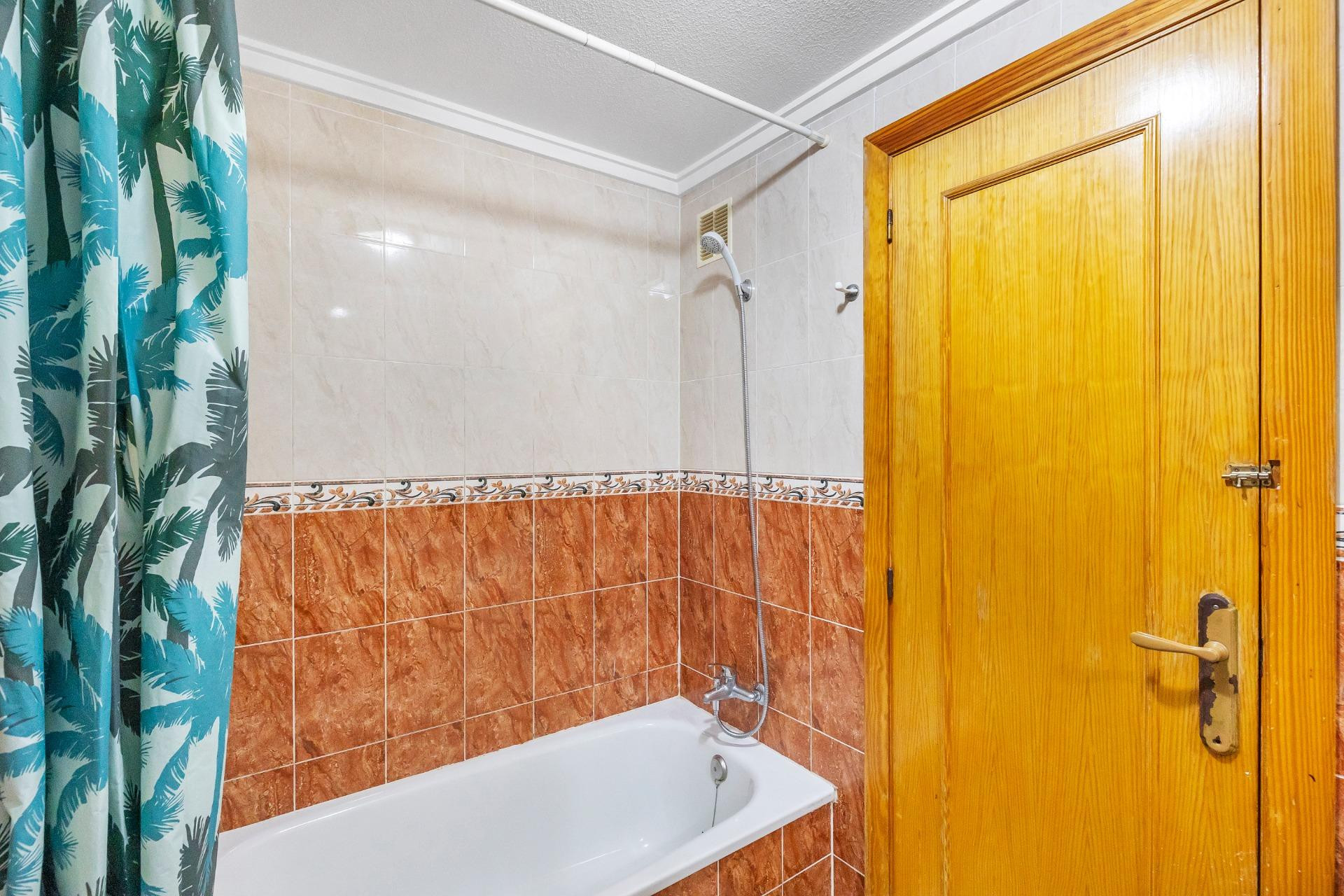 Herverkoop - 1. Appartement / flat - Torrevieja - Costa Blanca Zuid