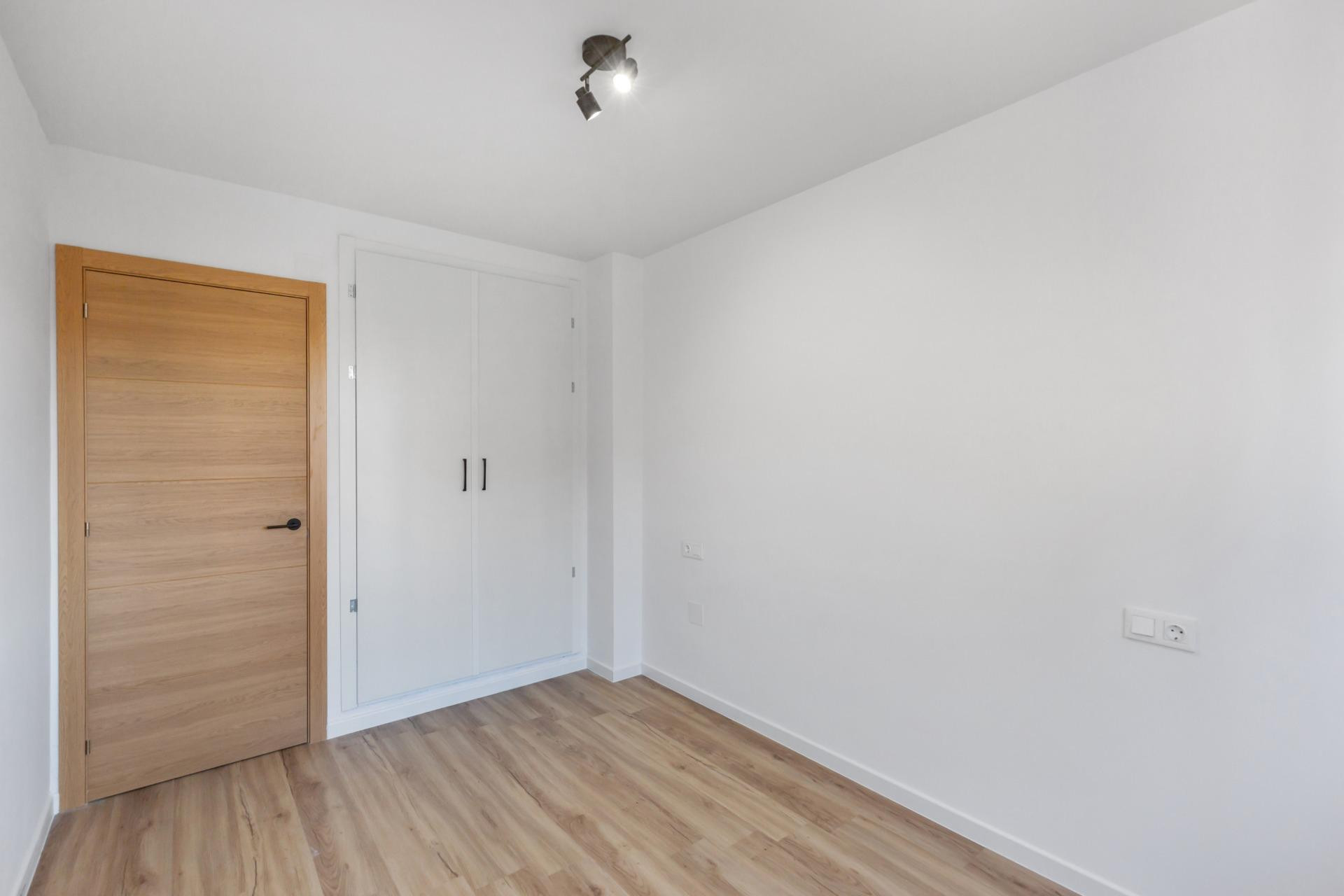 Herverkoop - 1. Appartement / flat - Torrevieja - Costa Blanca Zuid