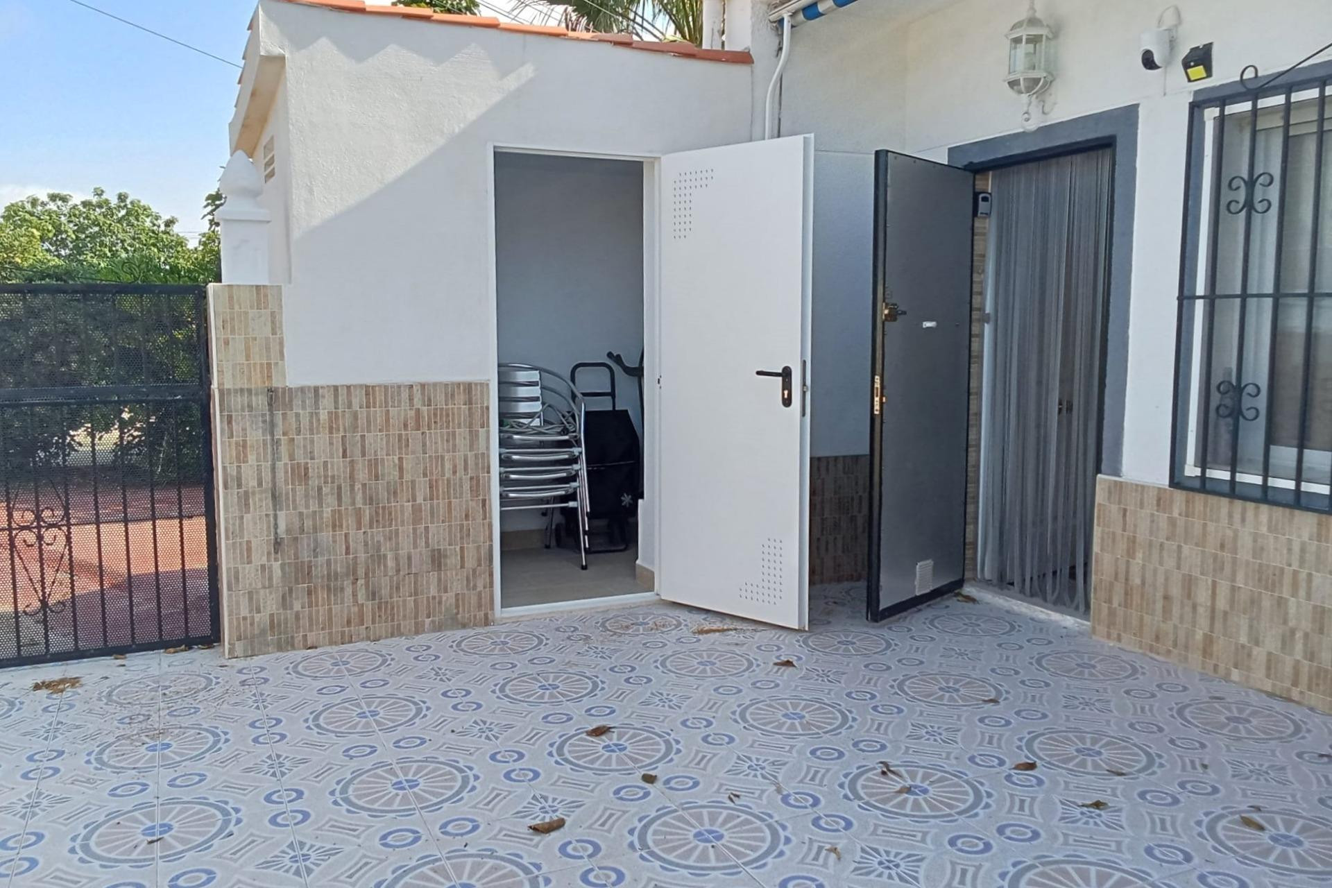 Herverkoop - 1. Appartement / flat - Torrevieja - Costa Blanca Zuid