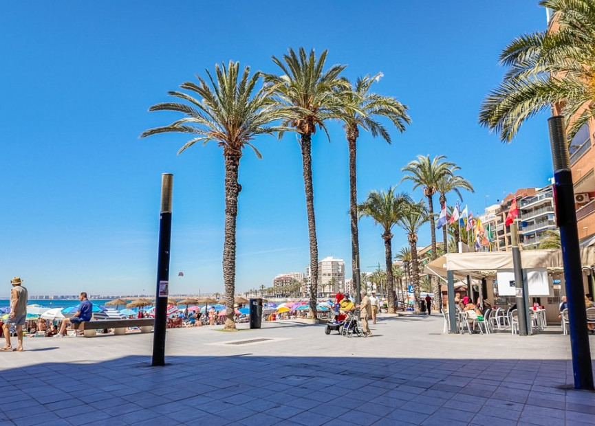 Herverkoop - 1. Appartement / flat - Torrevieja - Costa Blanca Zuid