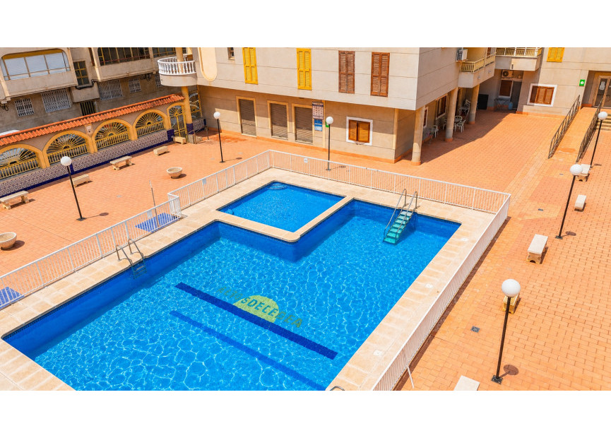 Herverkoop - 1. Appartement / flat - Torrevieja - Costa Blanca Zuid