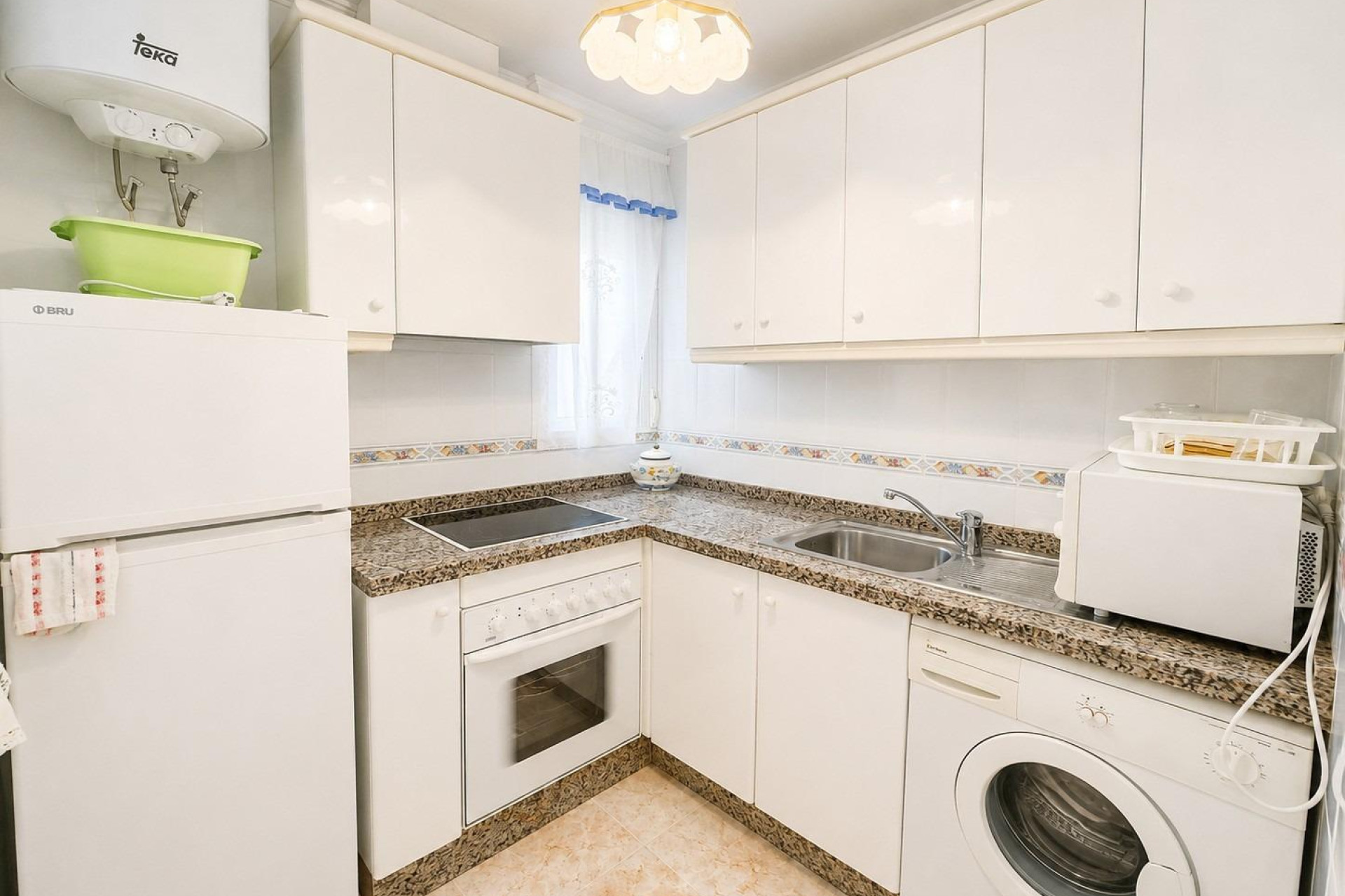 Herverkoop - 1. Appartement / flat - Torrevieja - Costa Blanca Zuid