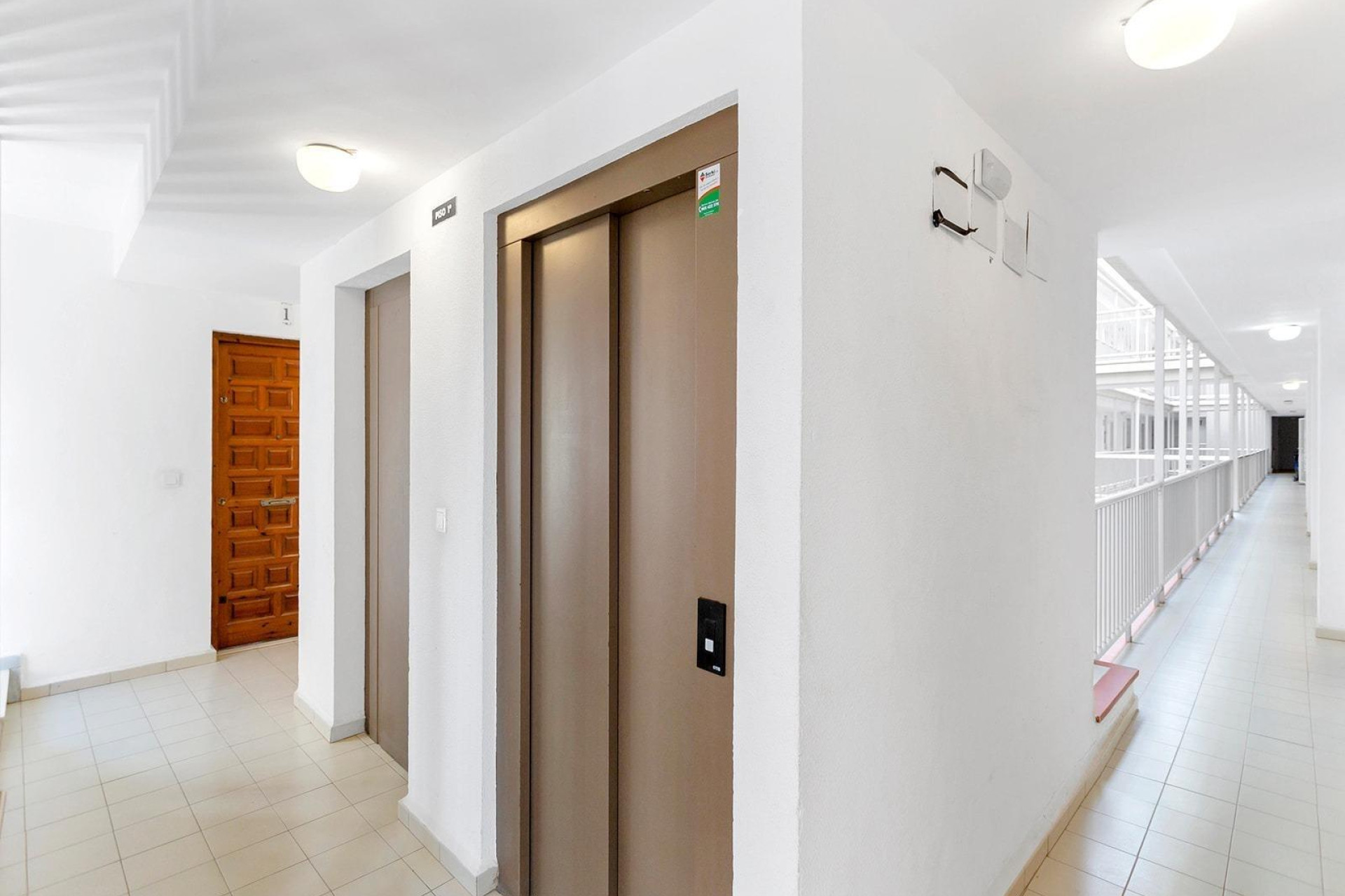 Herverkoop - 1. Appartement / flat - Torrevieja - Costa Blanca Zuid