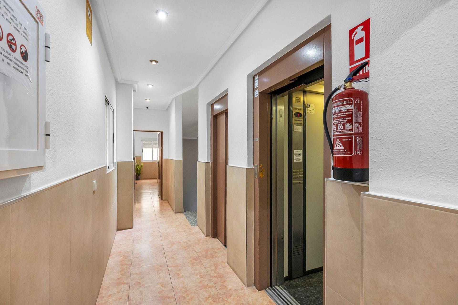 Herverkoop - 1. Appartement / flat - Torrevieja - Costa Blanca Zuid