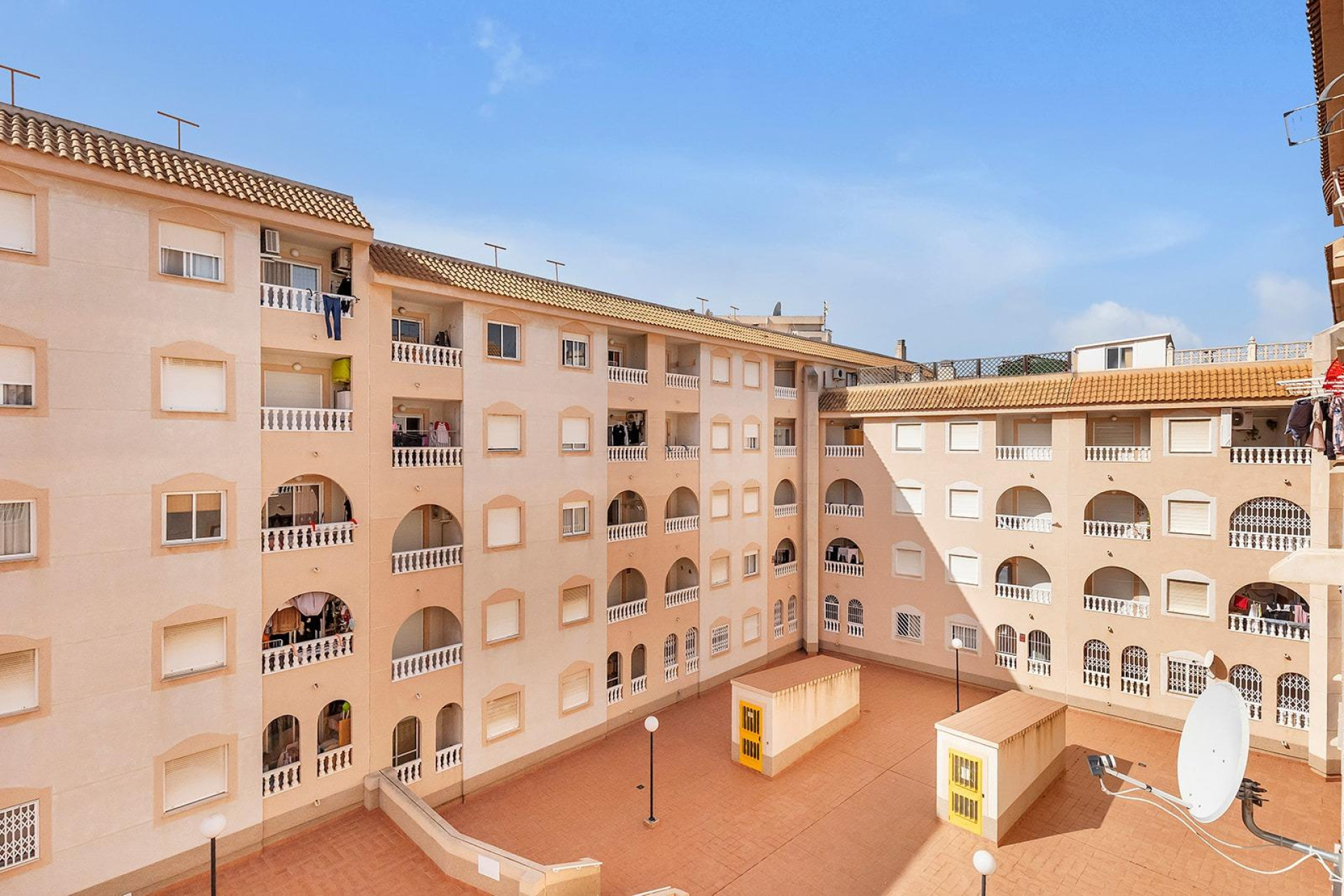 Herverkoop - 1. Appartement / flat - Torrevieja - Costa Blanca Zuid